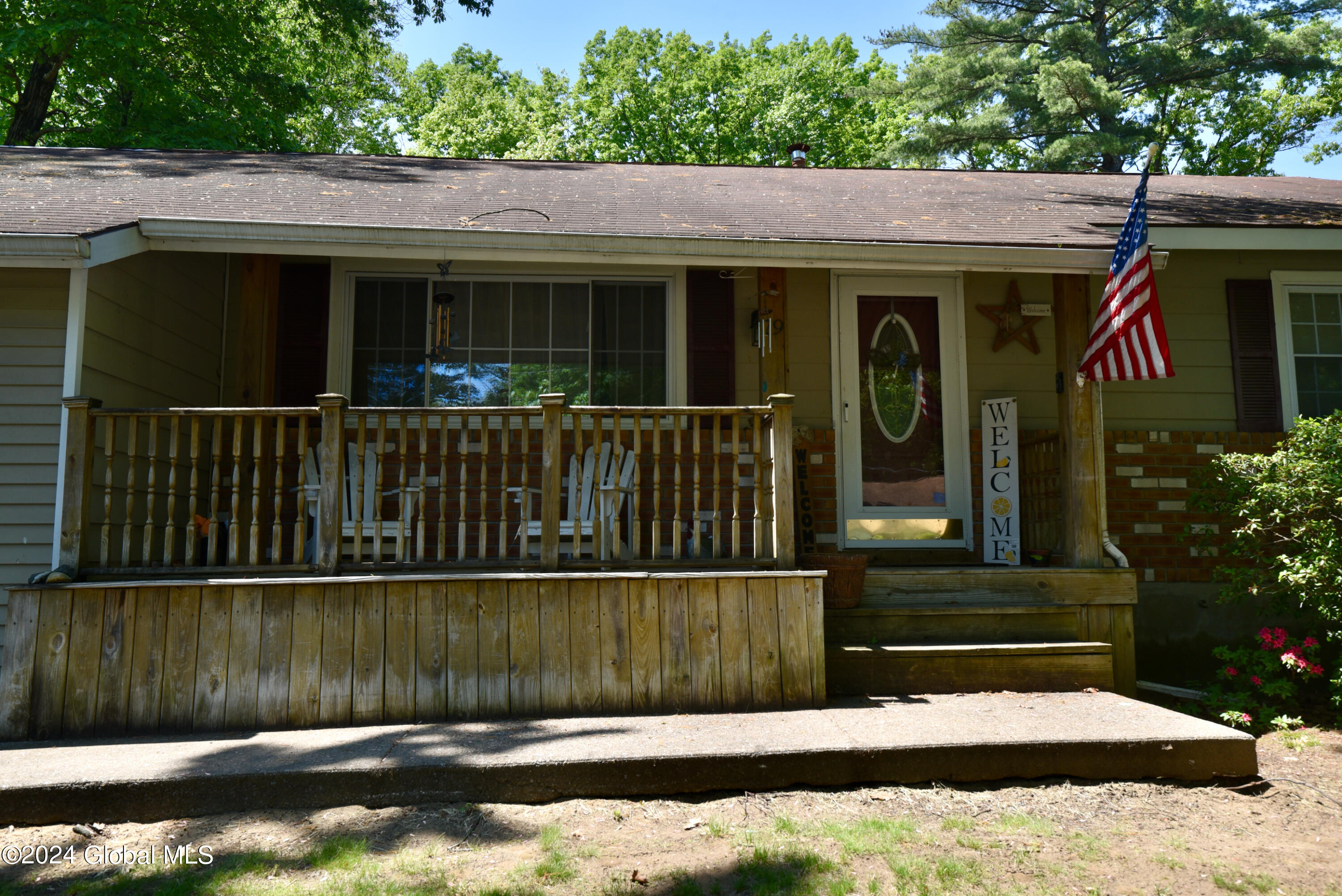 79 Hathorn Boulevard