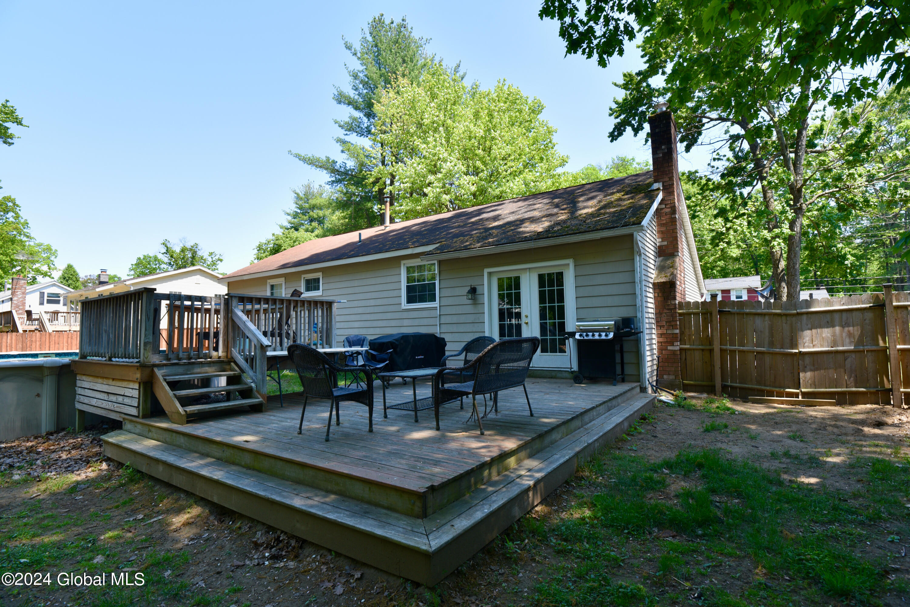 79 Hathorn Boulevard