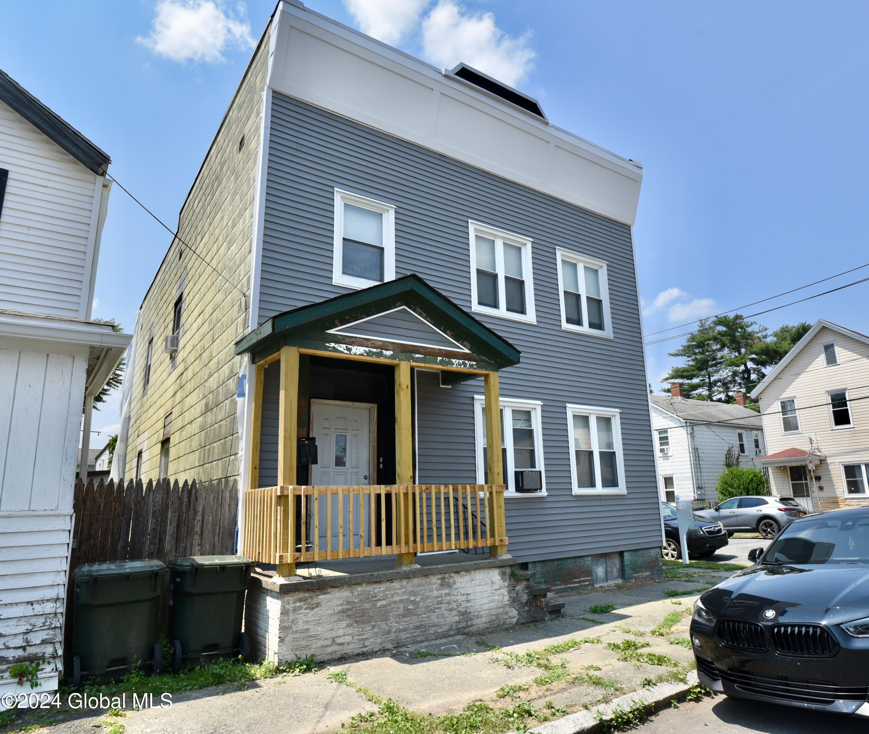 25 James Street