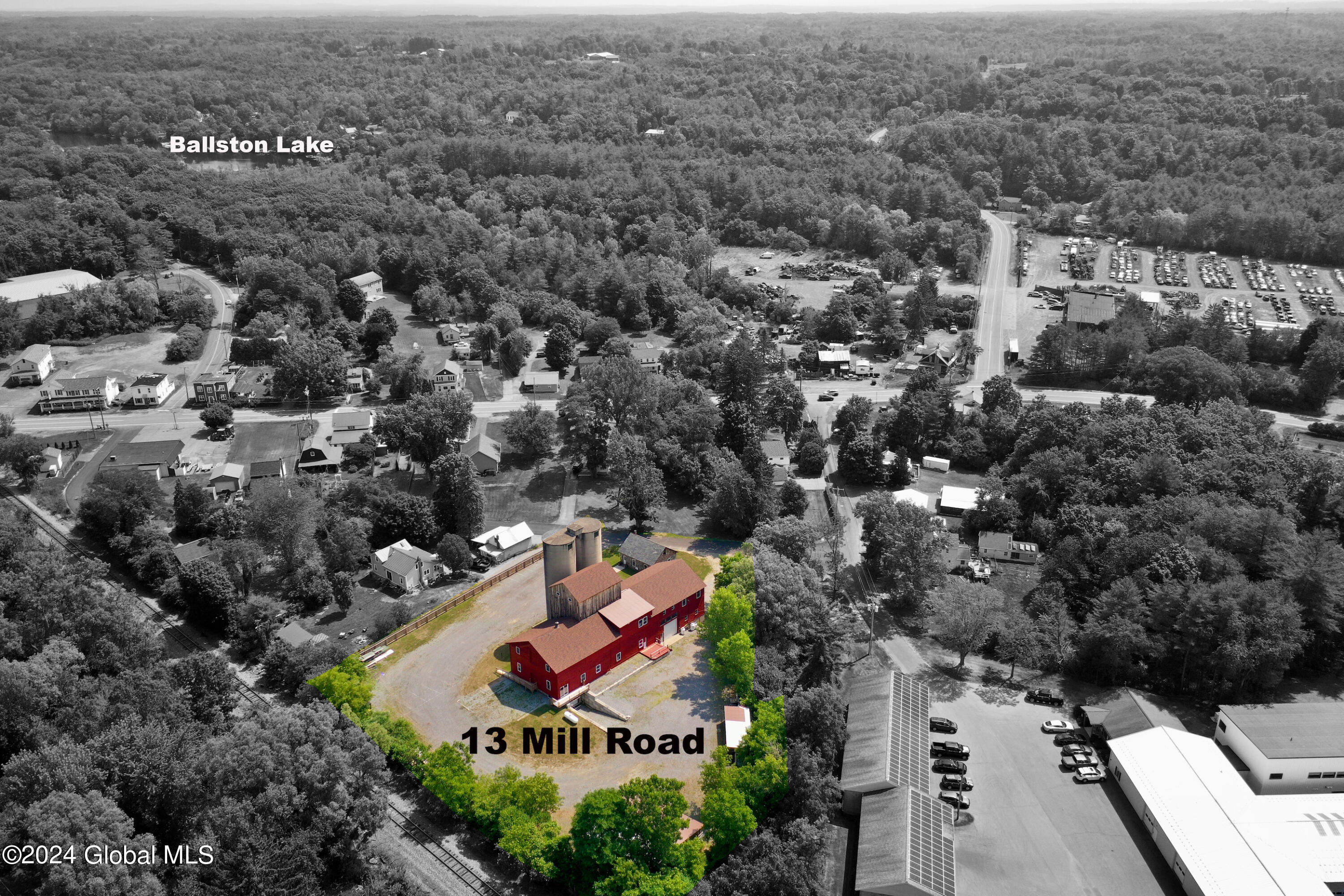 13 Mill Rd