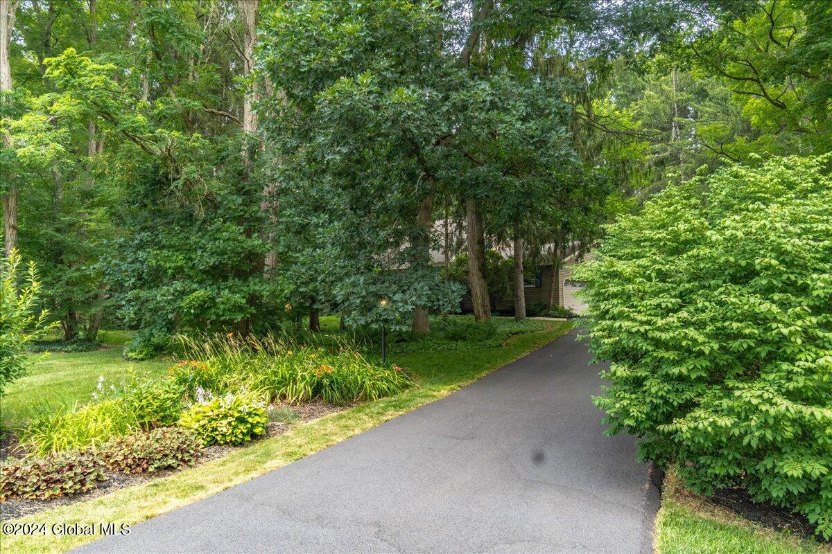 17 Northwood Drive