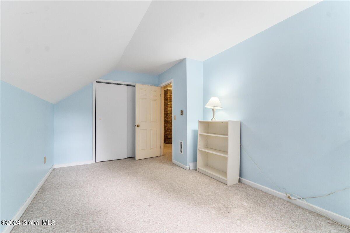 17 Northwood Drive