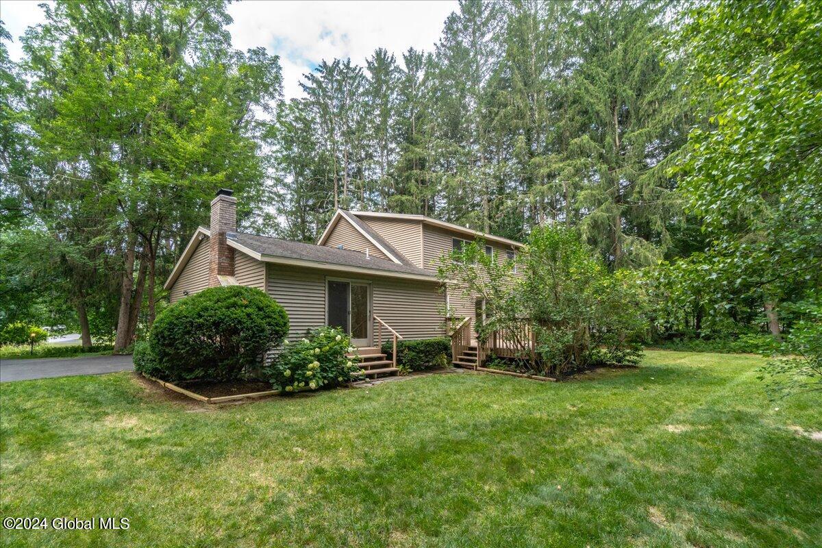17 Northwood Drive