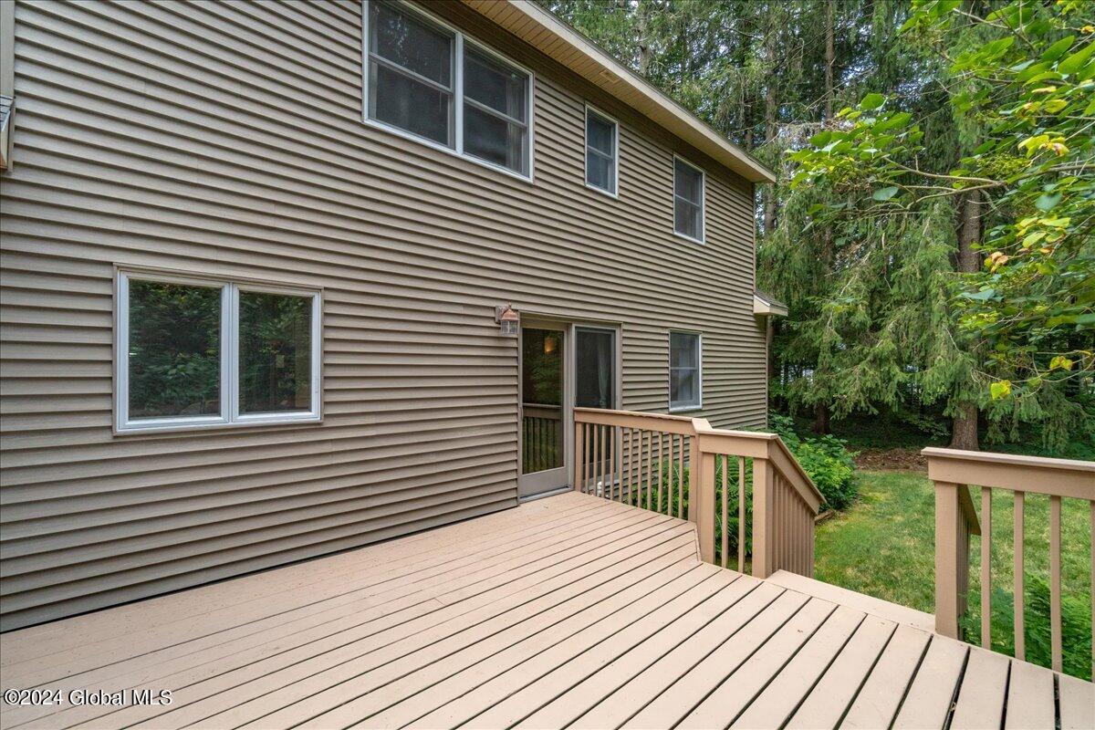 17 Northwood Drive