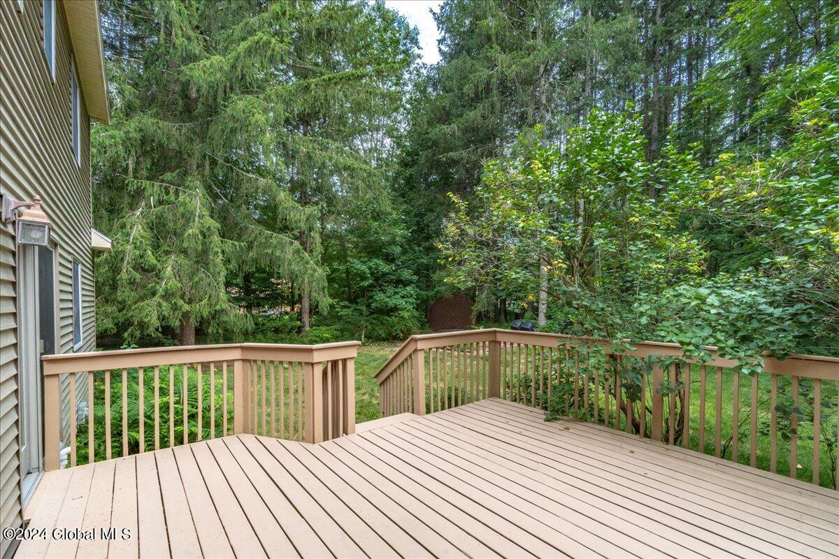 17 Northwood Drive