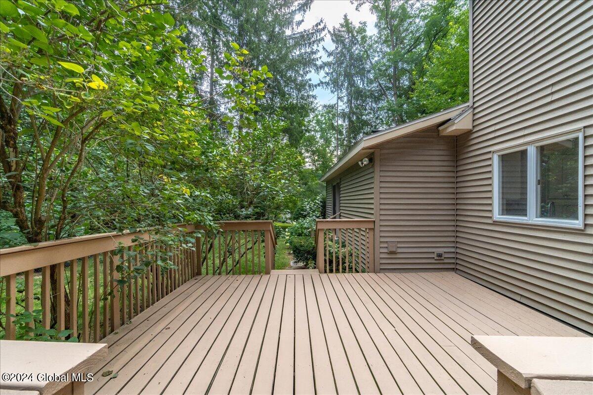 17 Northwood Drive