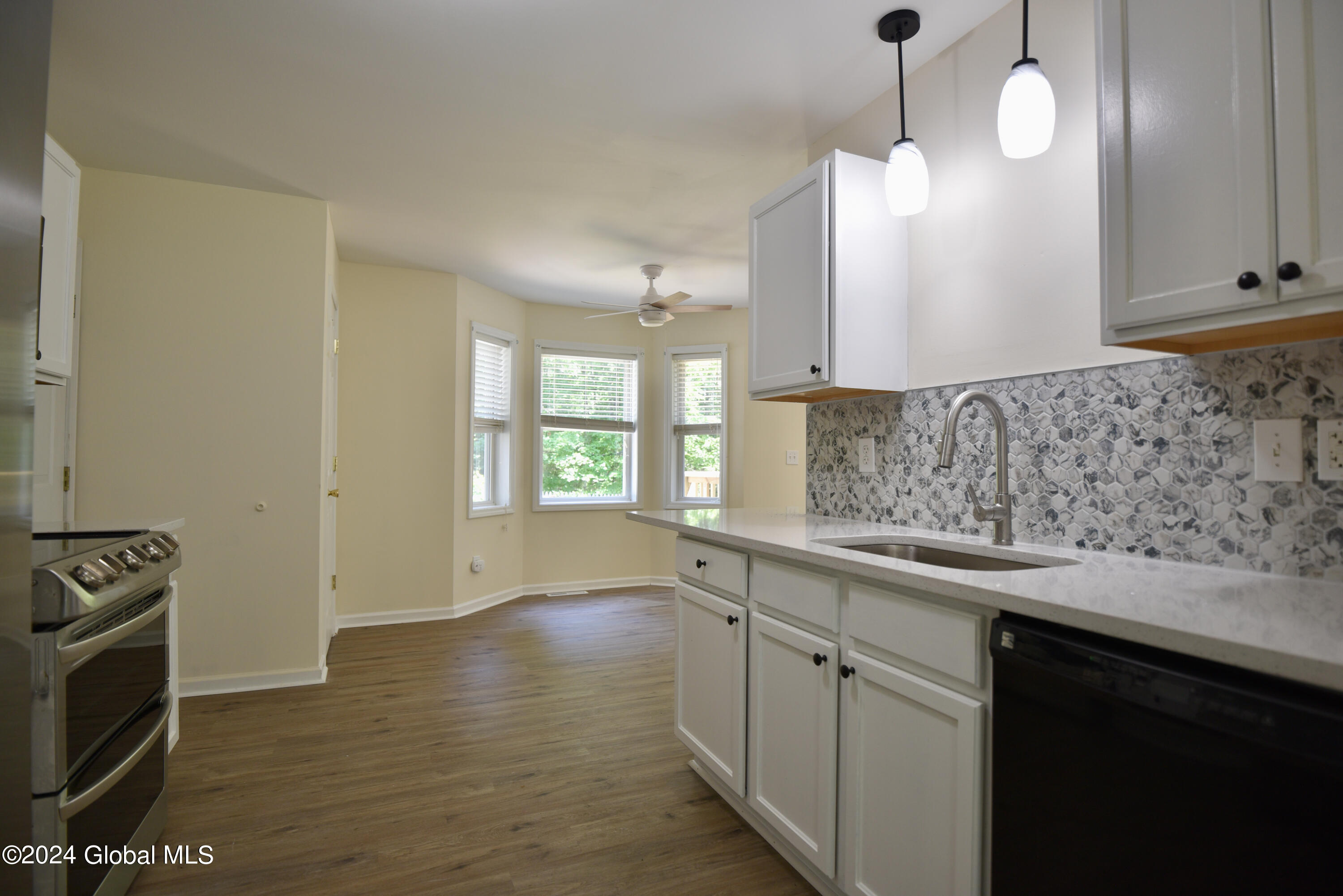 466 Colebrook Road