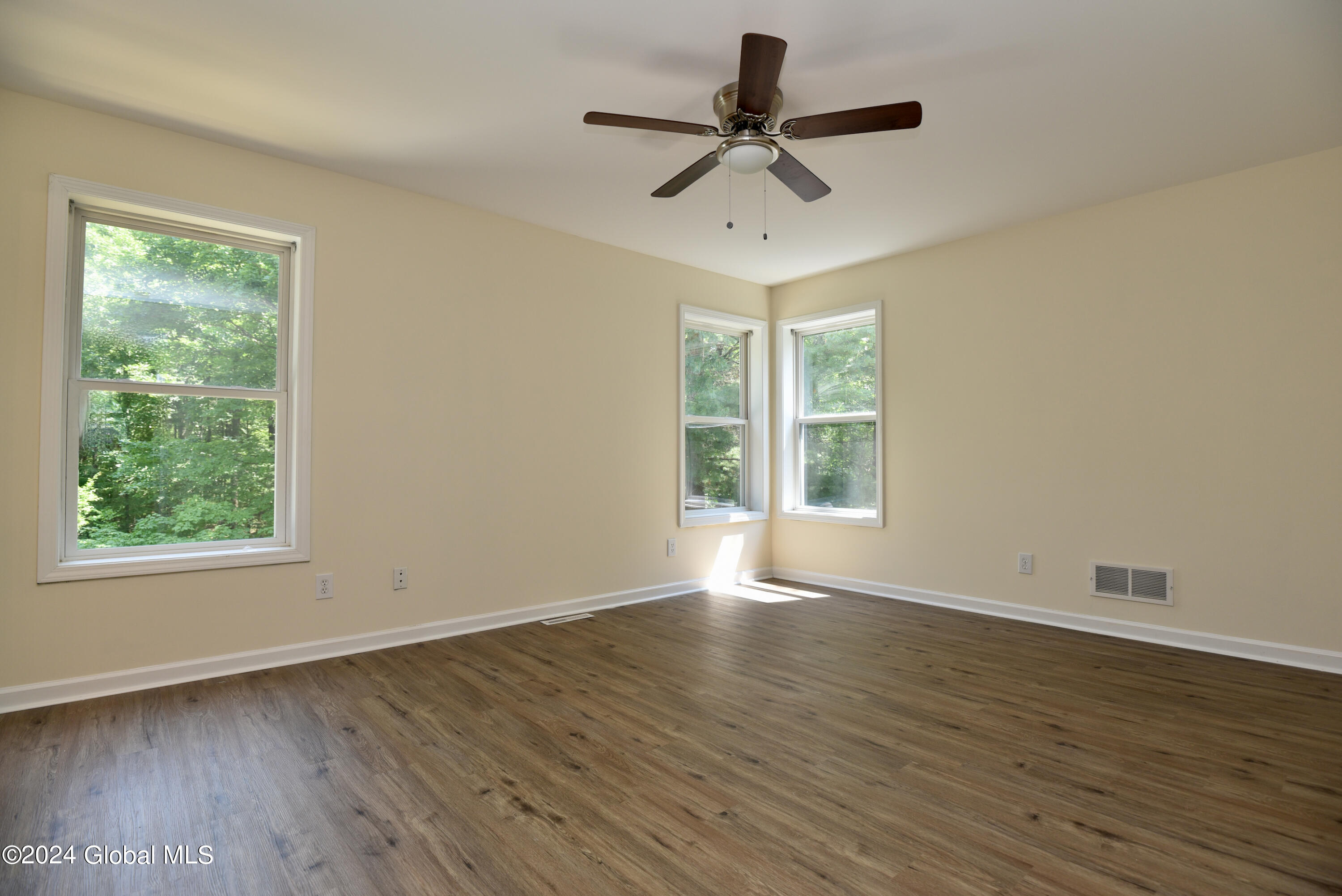 466 Colebrook Road