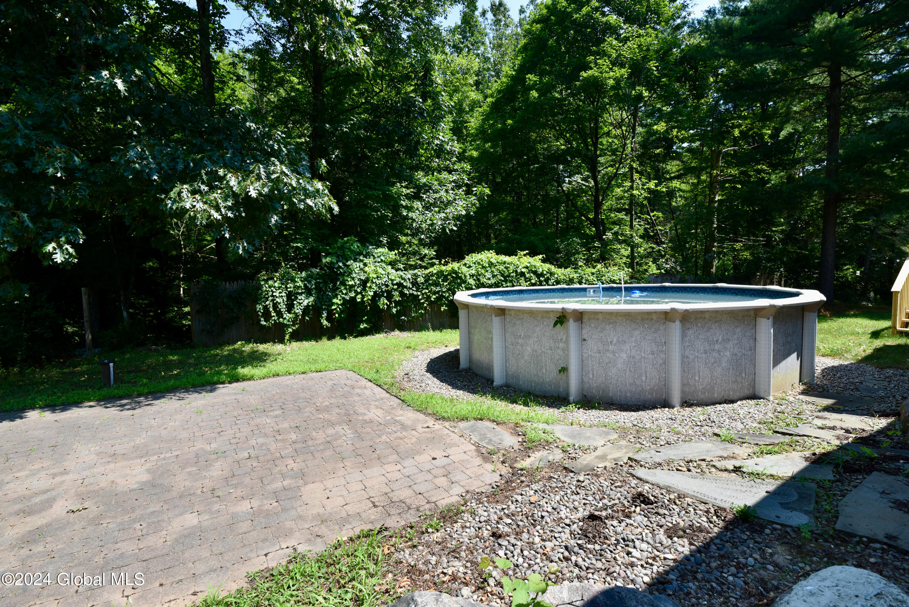 466 Colebrook Road