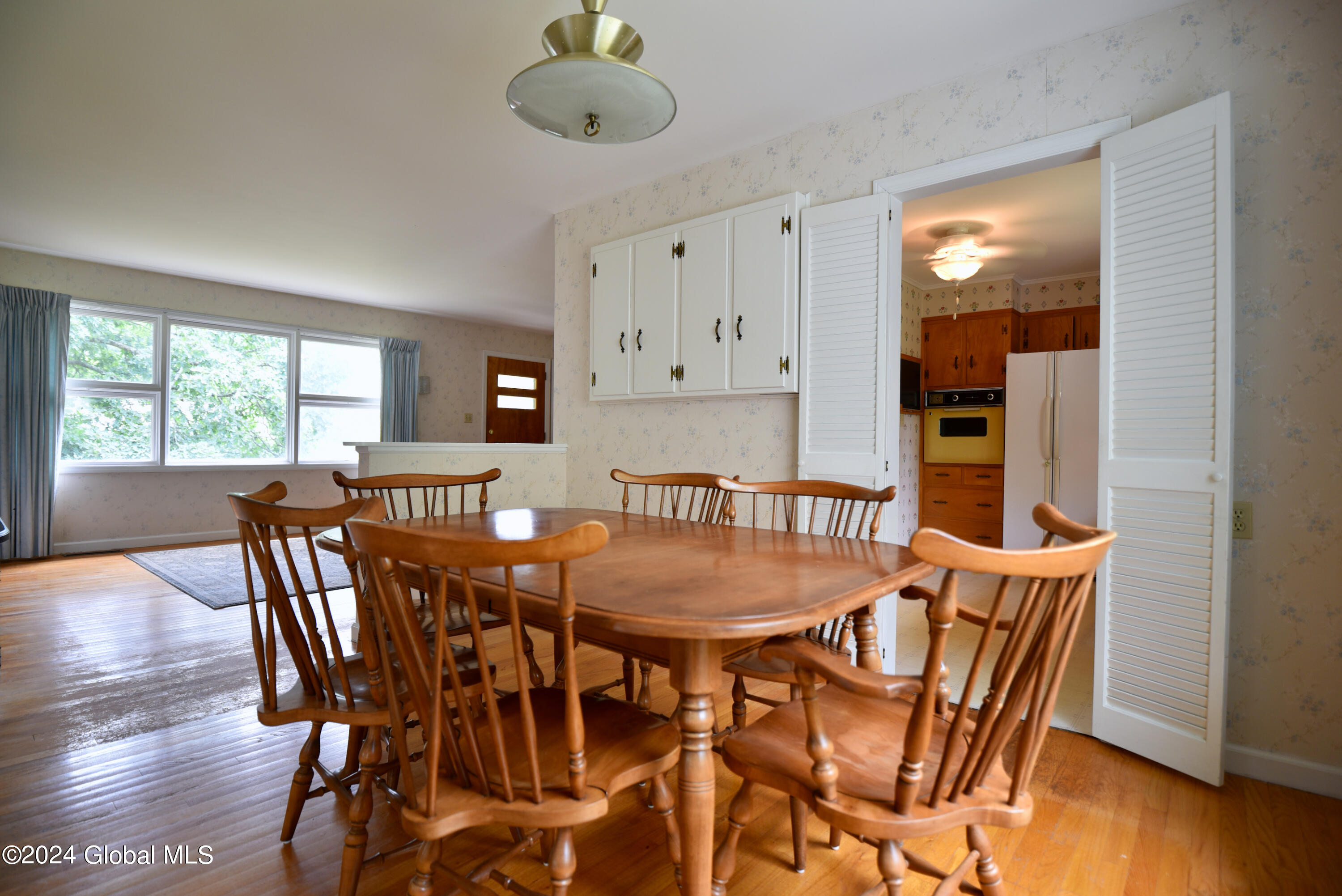 13 Beechwood Drive