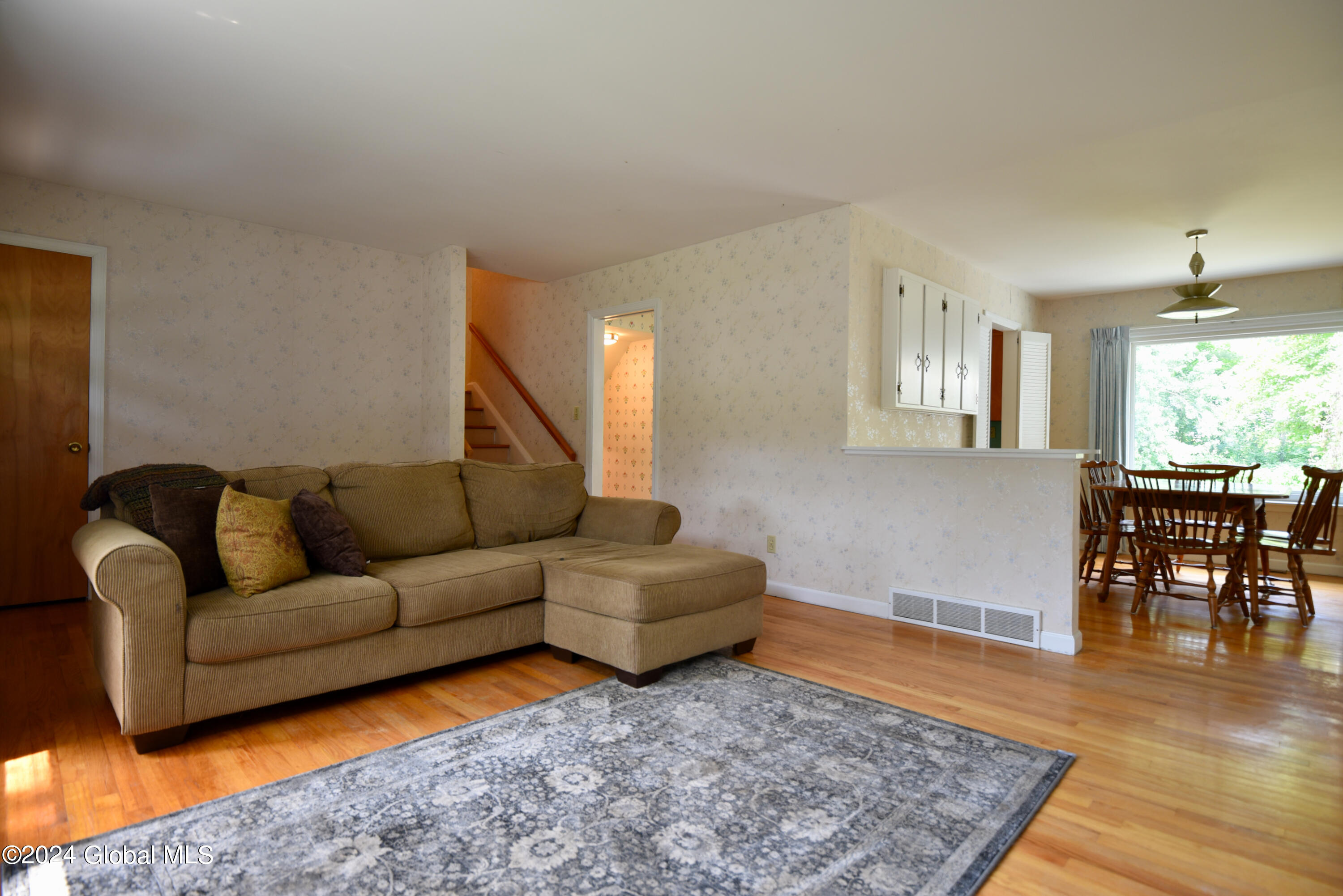 13 Beechwood Drive