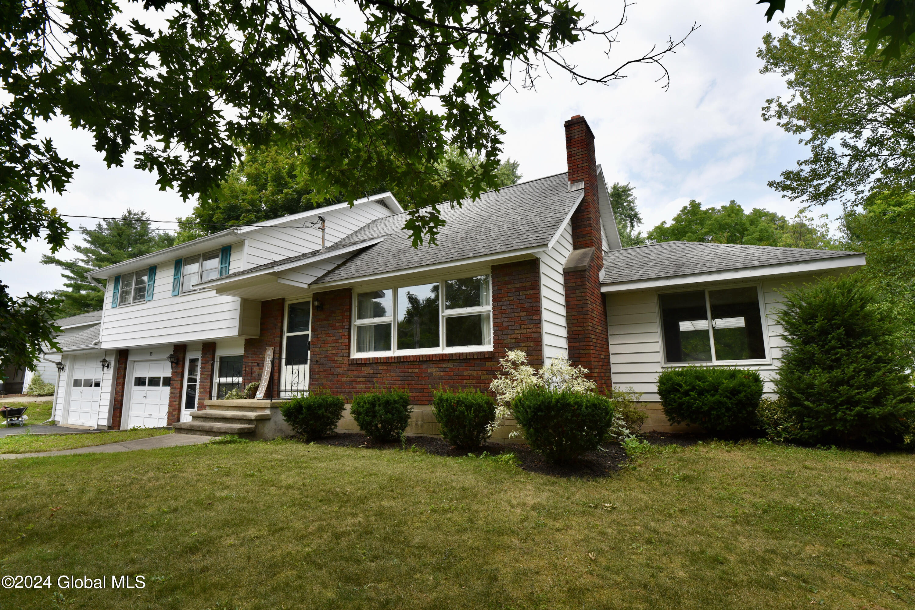 13 Beechwood Drive