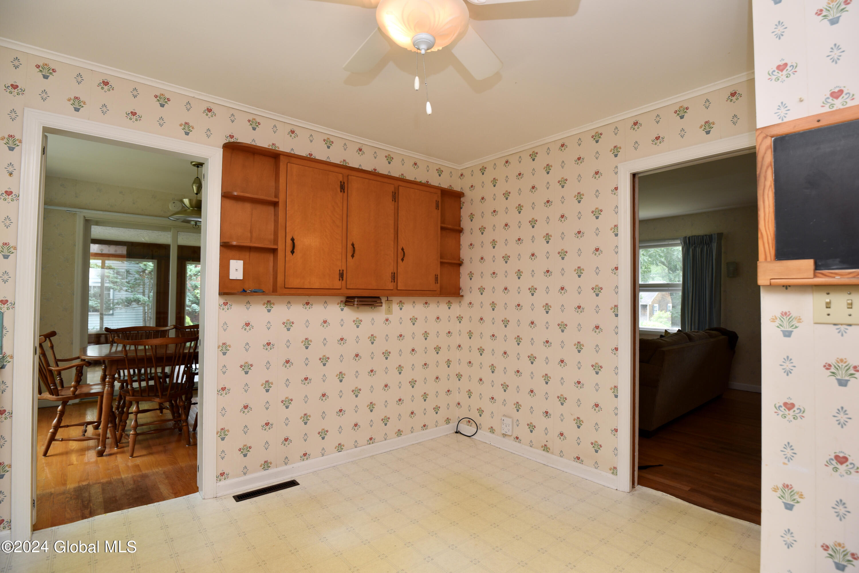 13 Beechwood Drive