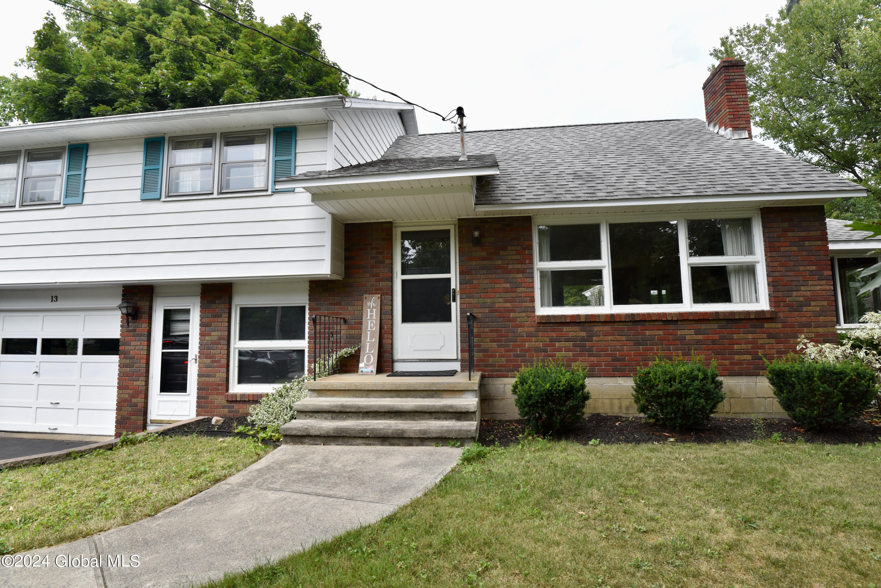 13 Beechwood Drive