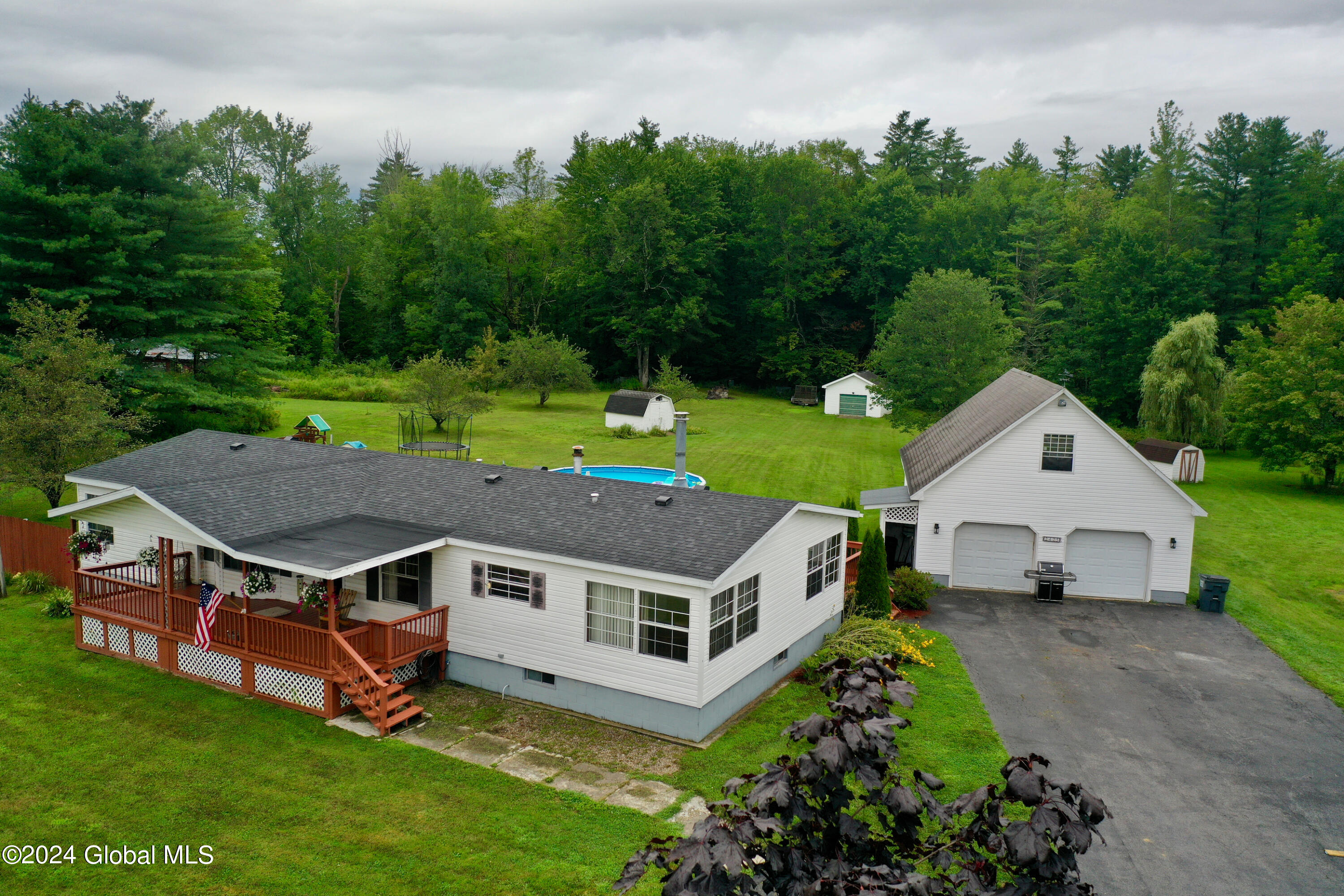 2425 County Highway 107