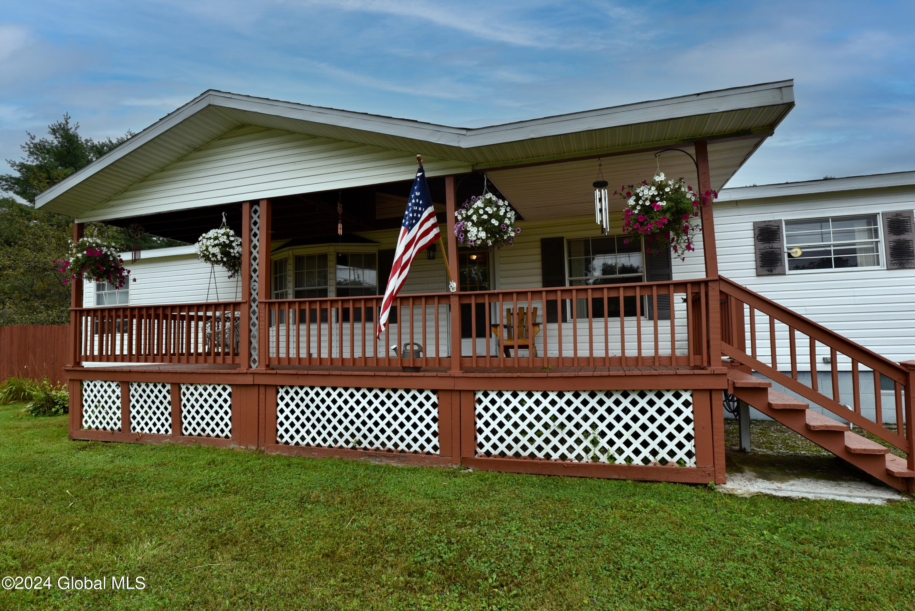 2425 County Highway 107