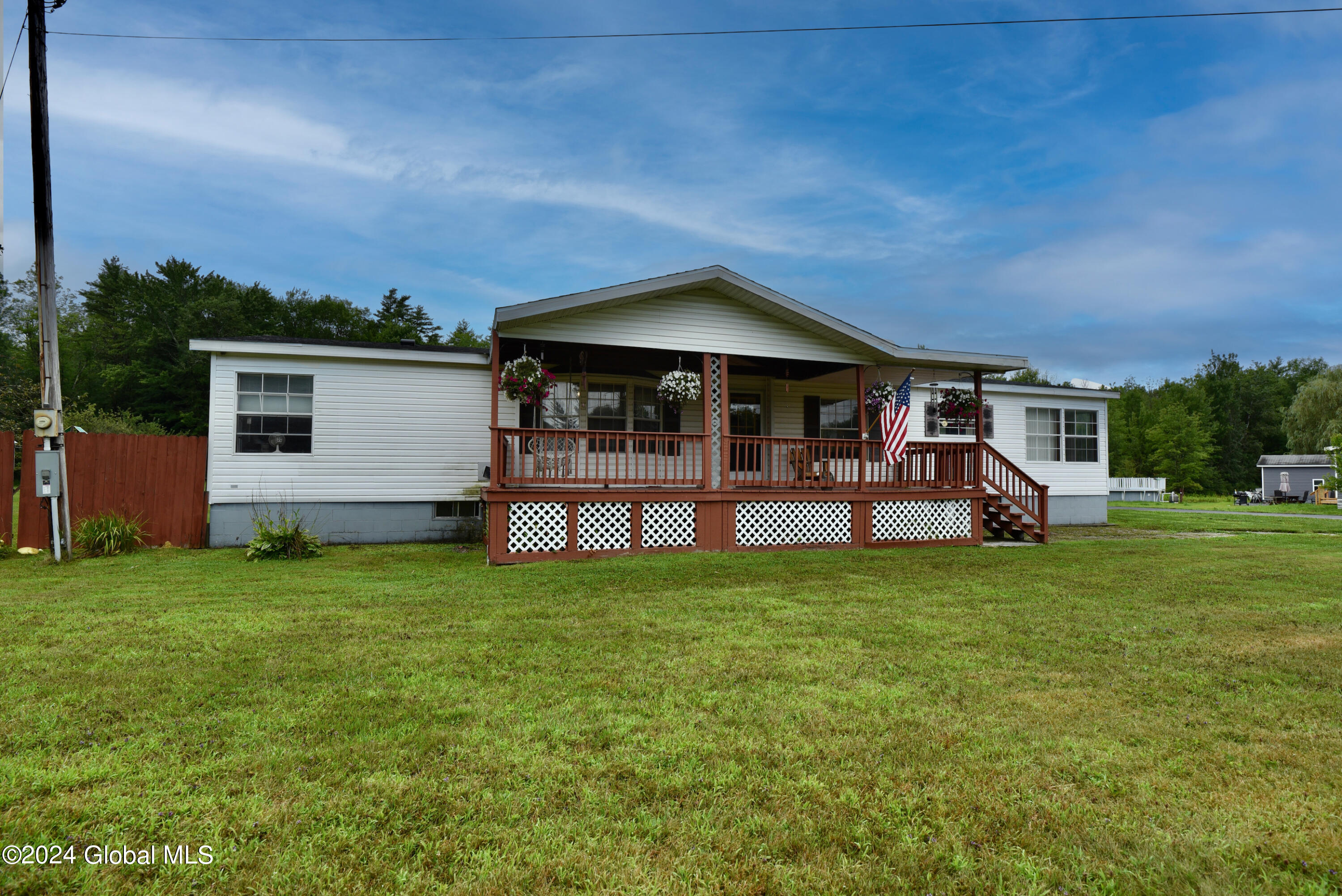 2425 County Highway 107