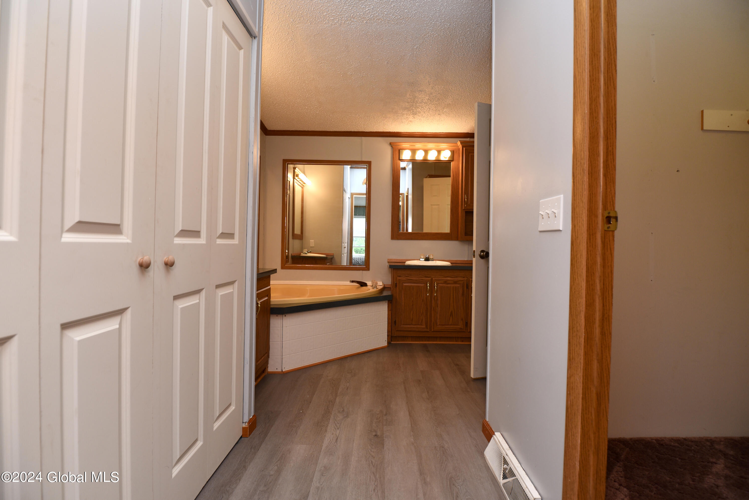 2425 County Highway 107
