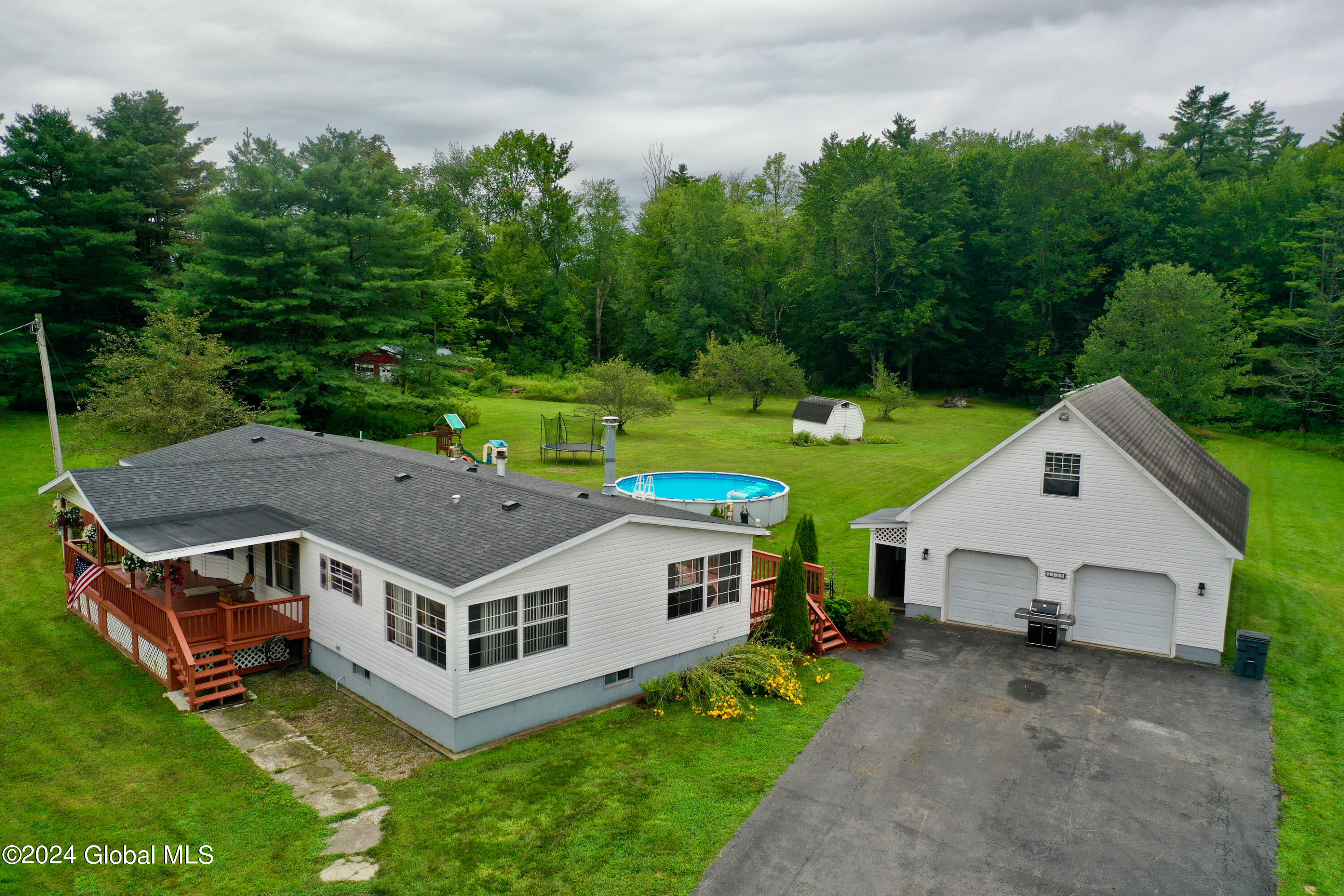 2425 County Highway 107