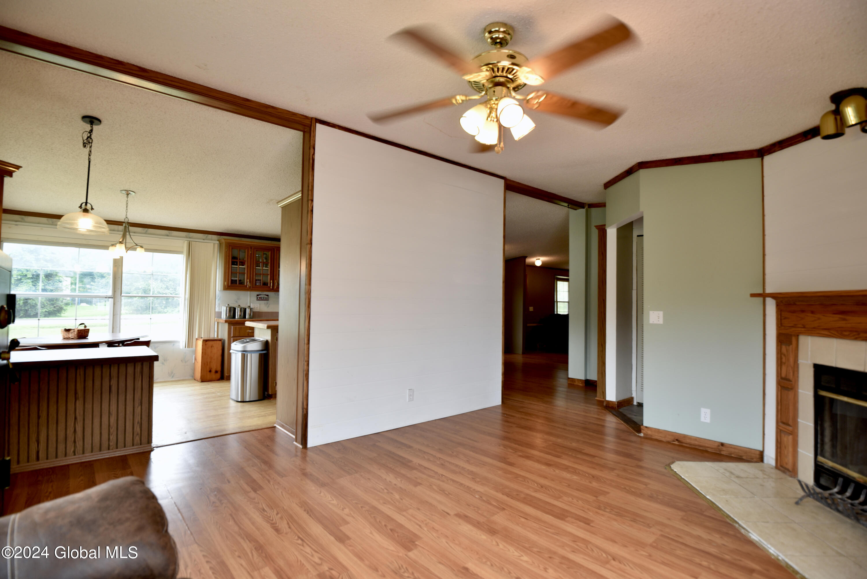 2425 County Highway 107