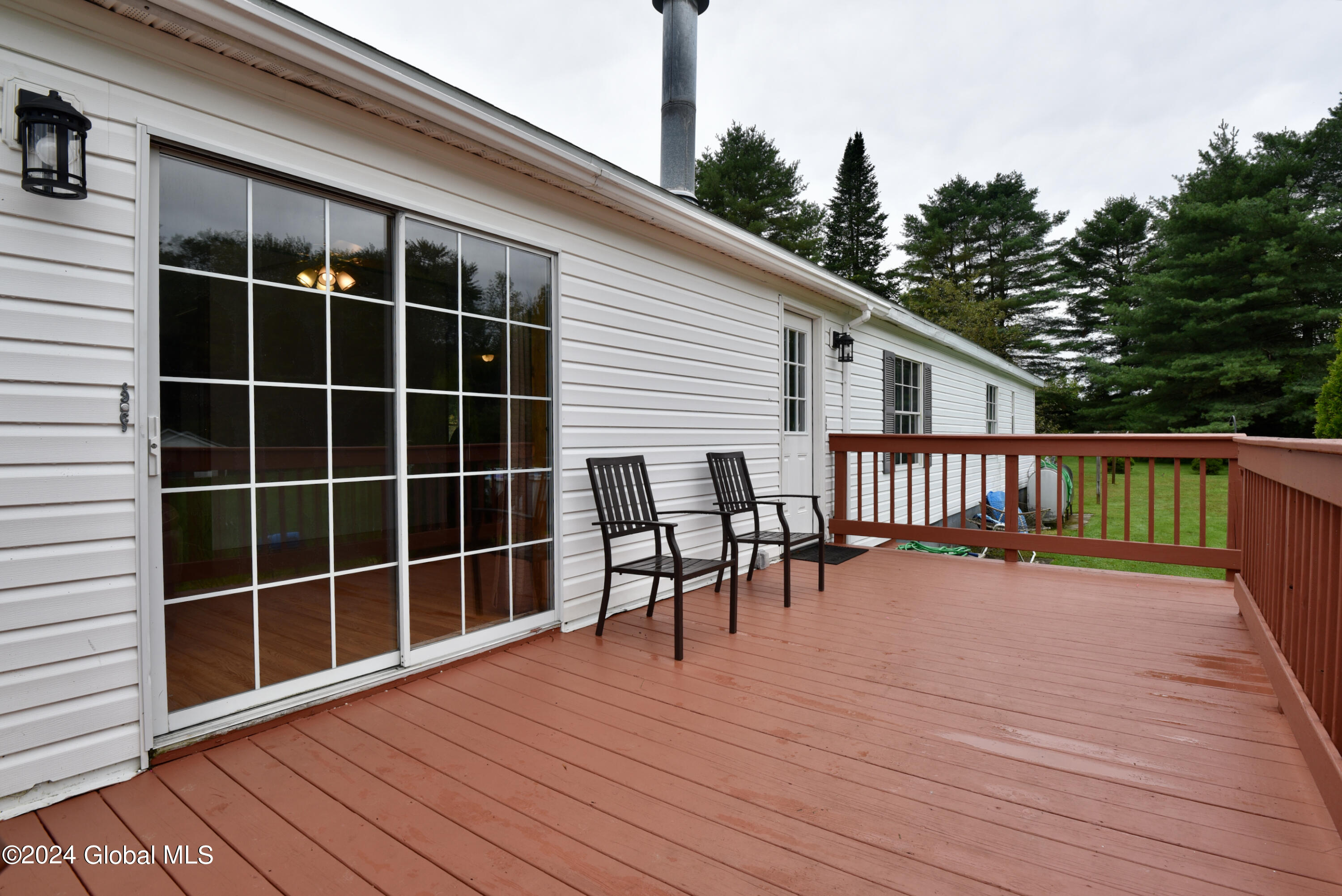 2425 County Highway 107