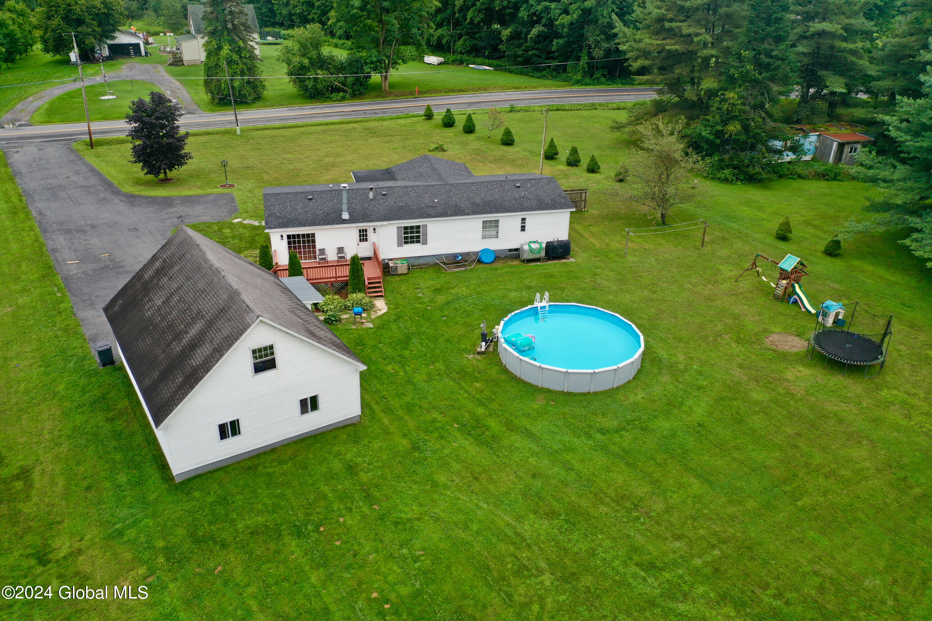 2425 County Highway 107