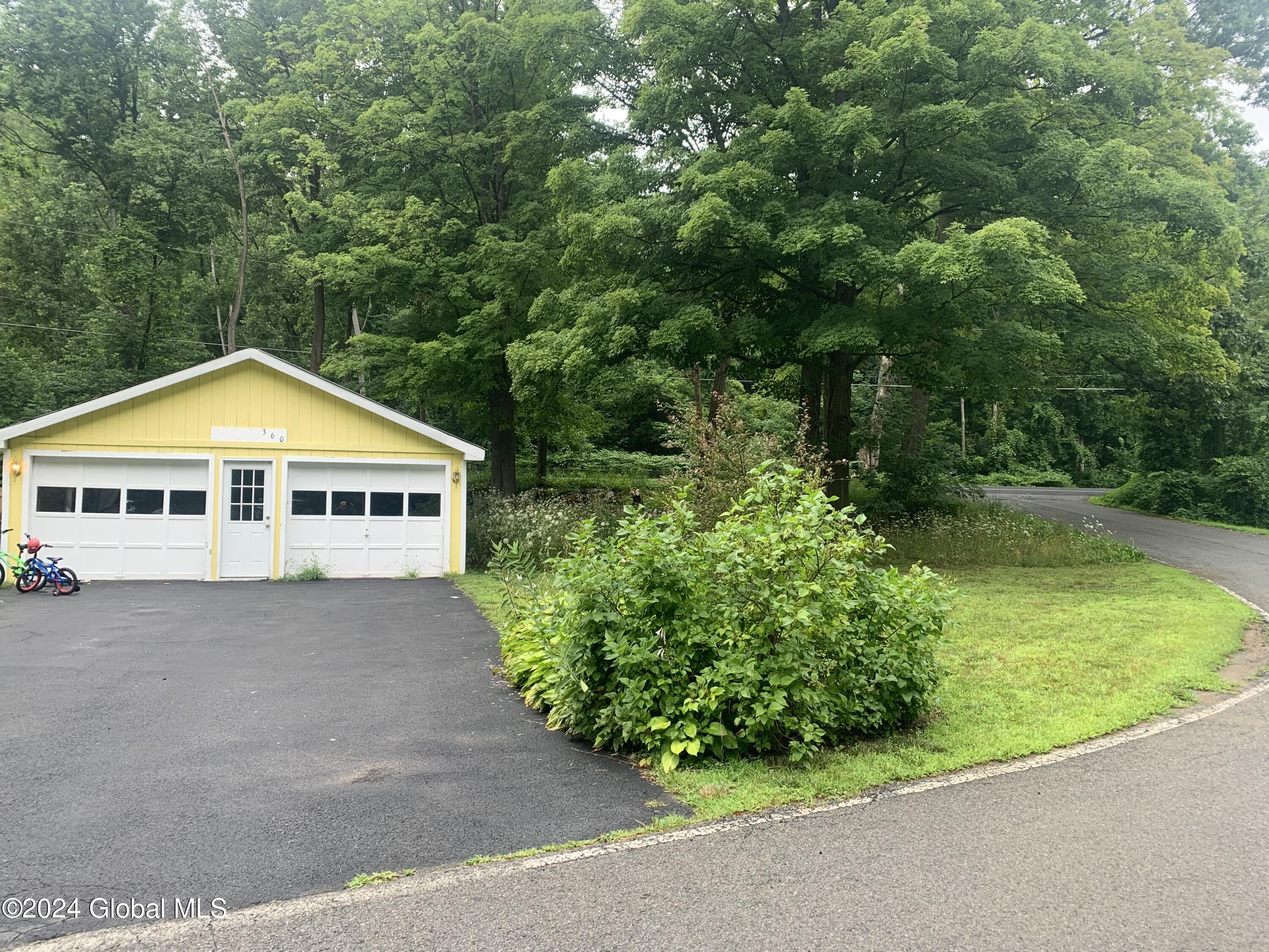 360 Daniels Road