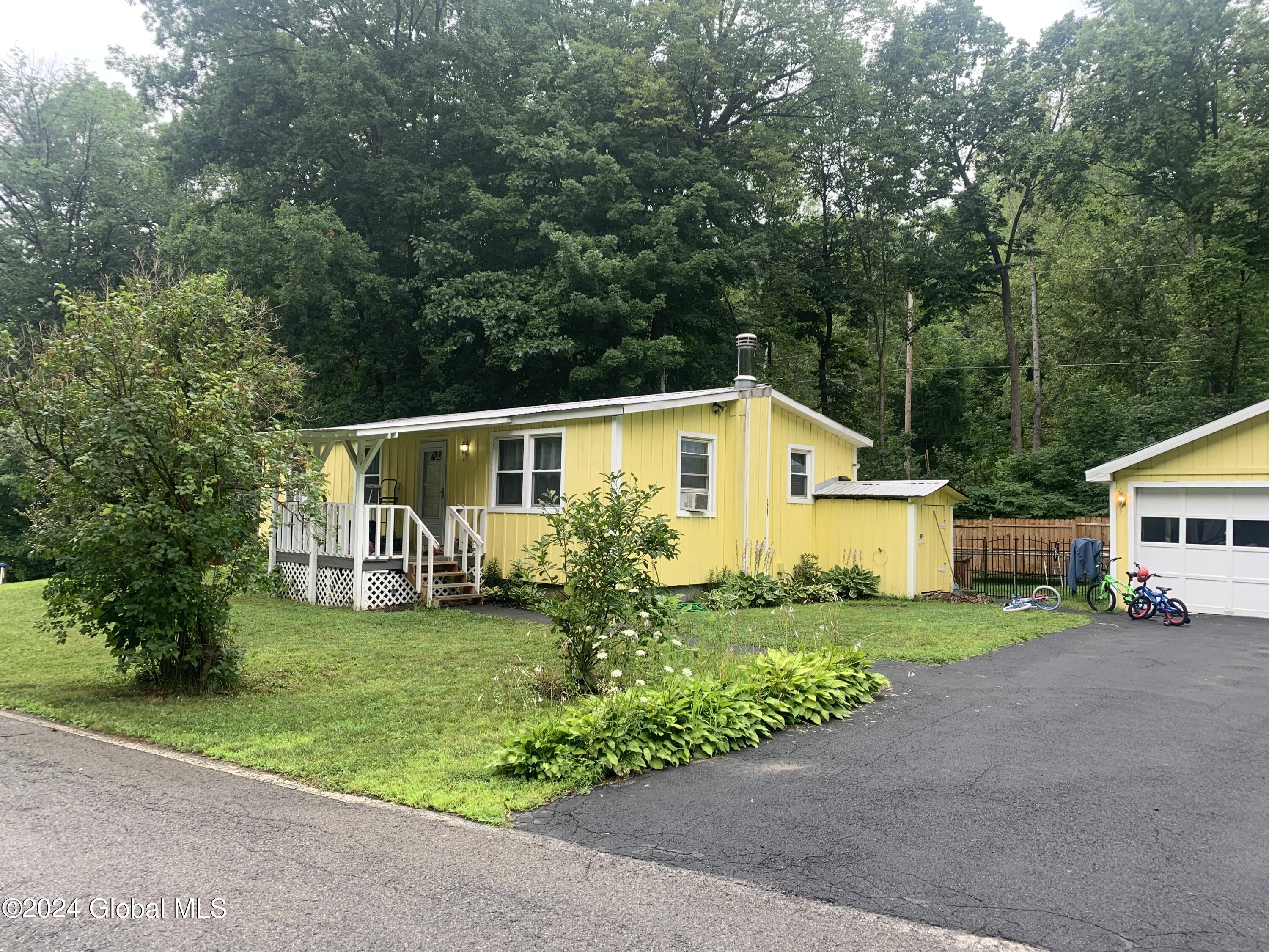 360 Daniels Road