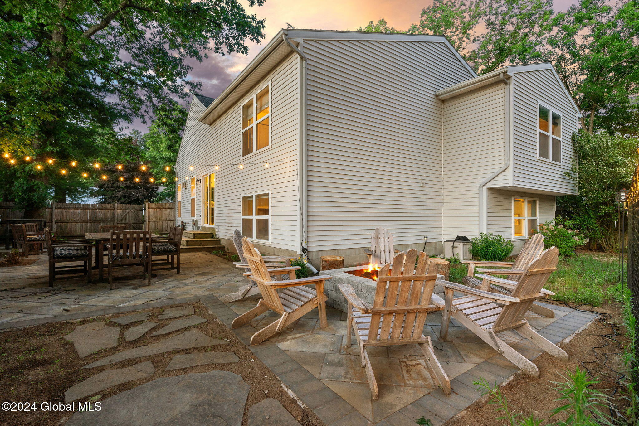 18 Skylark Drive