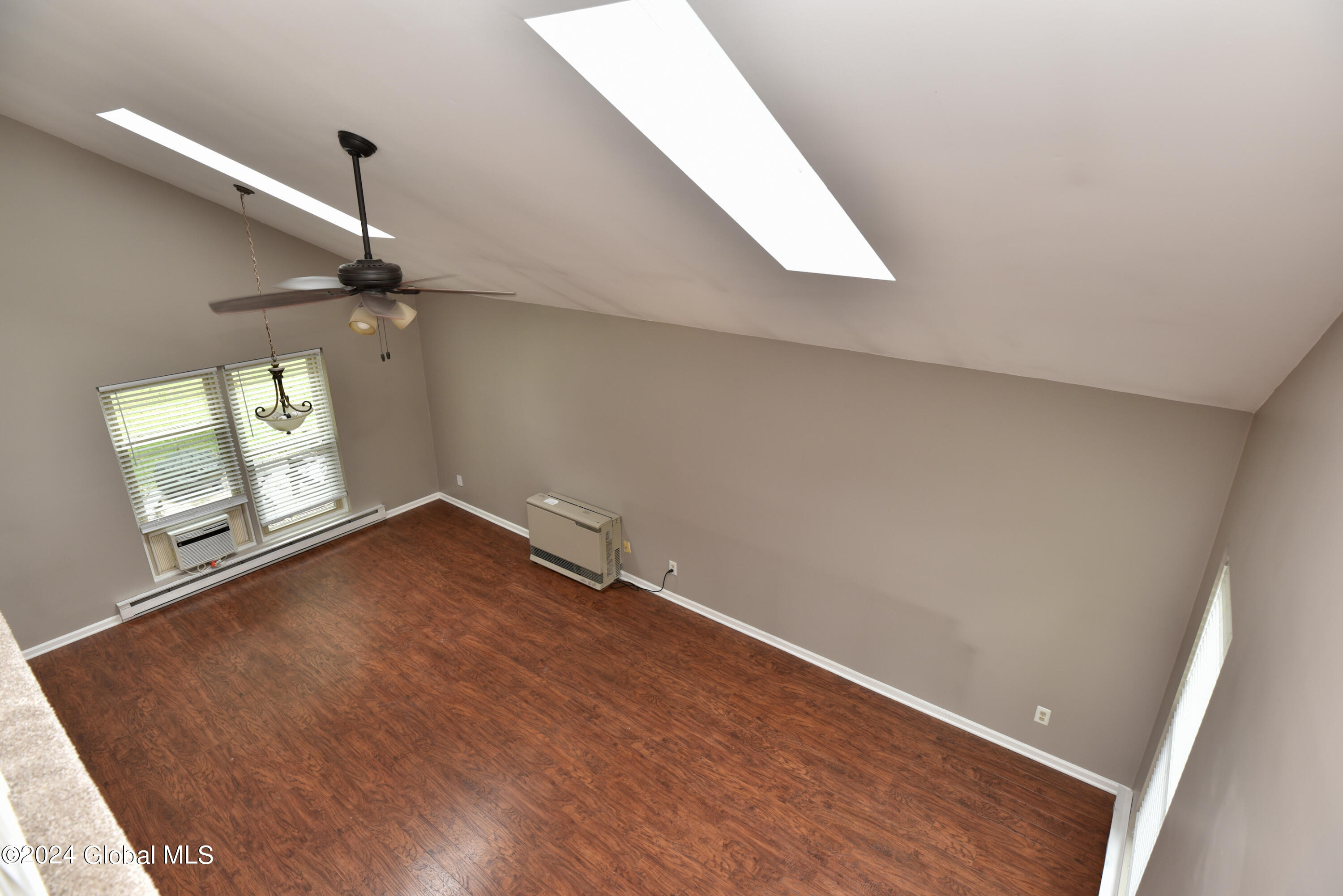 35 Thimbleberry Road