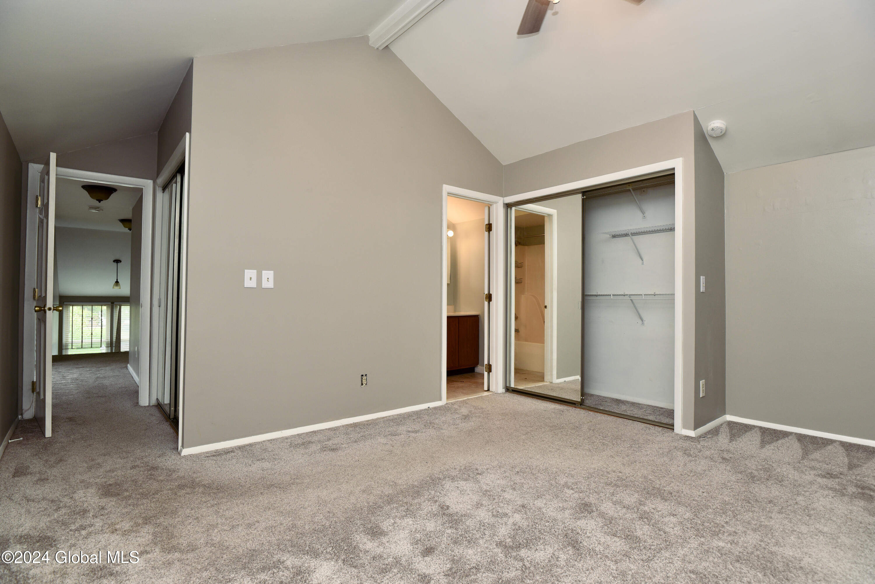 35 Thimbleberry Road