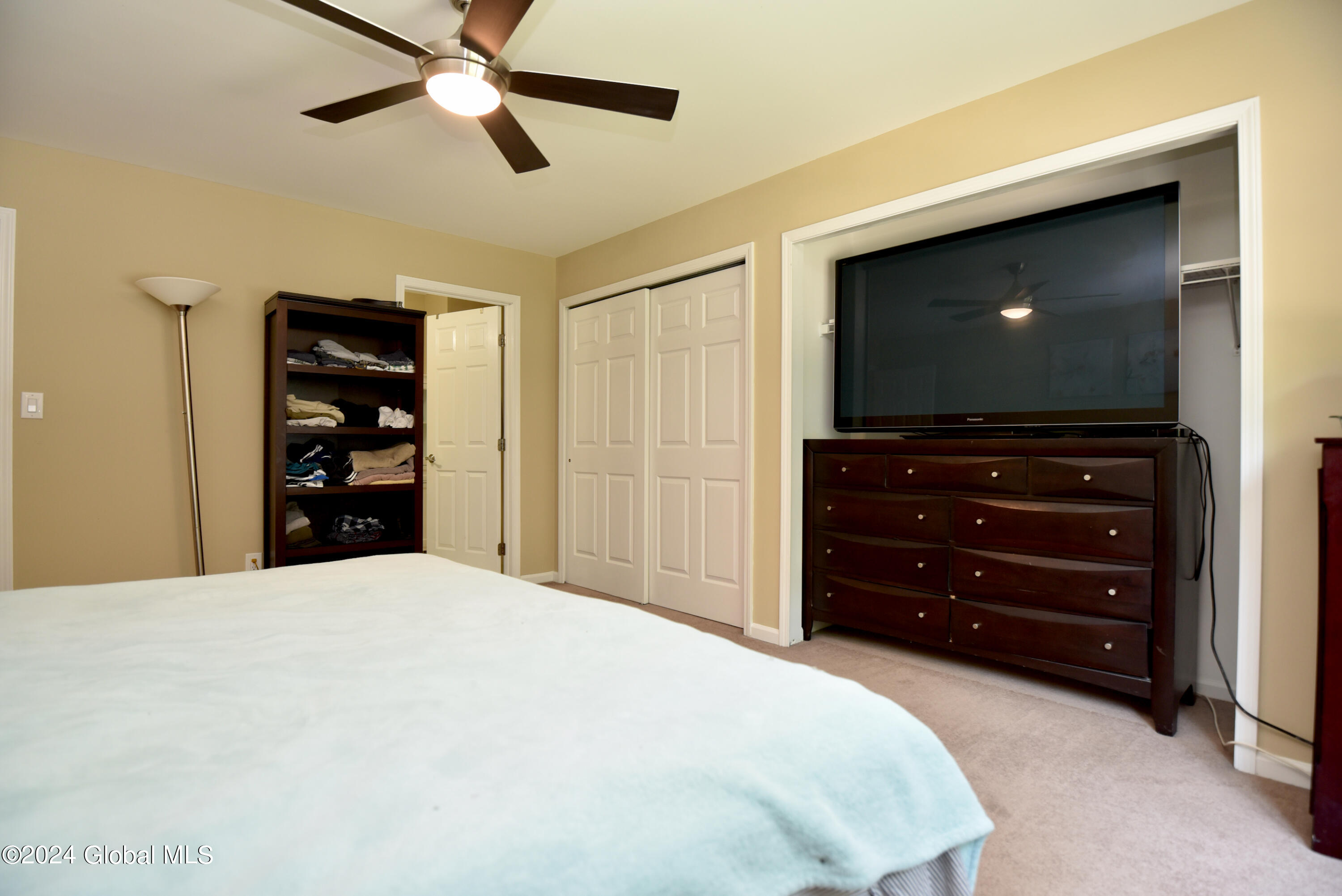 312 Meadowlark Drive