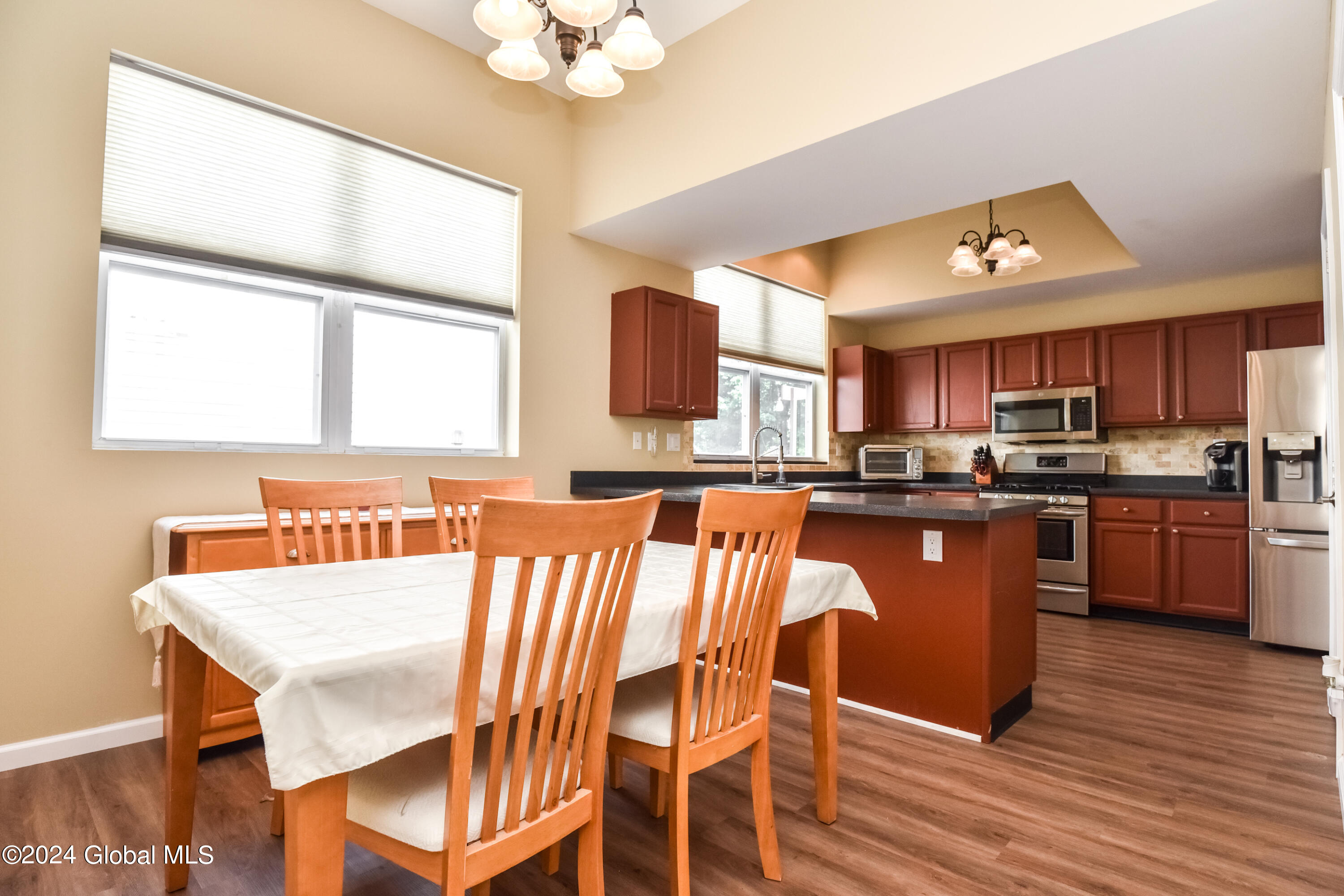 312 Meadowlark Drive