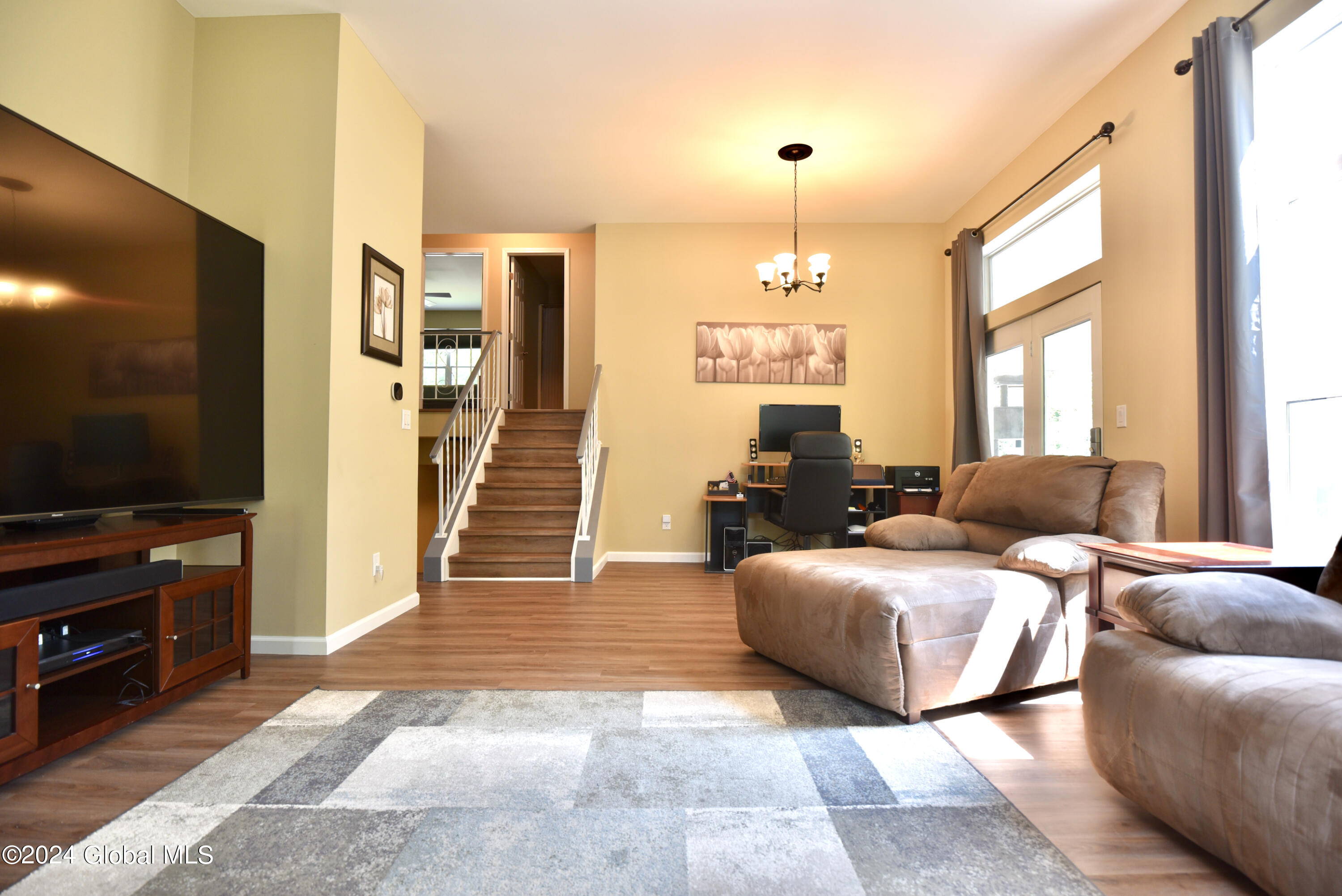 312 Meadowlark Drive