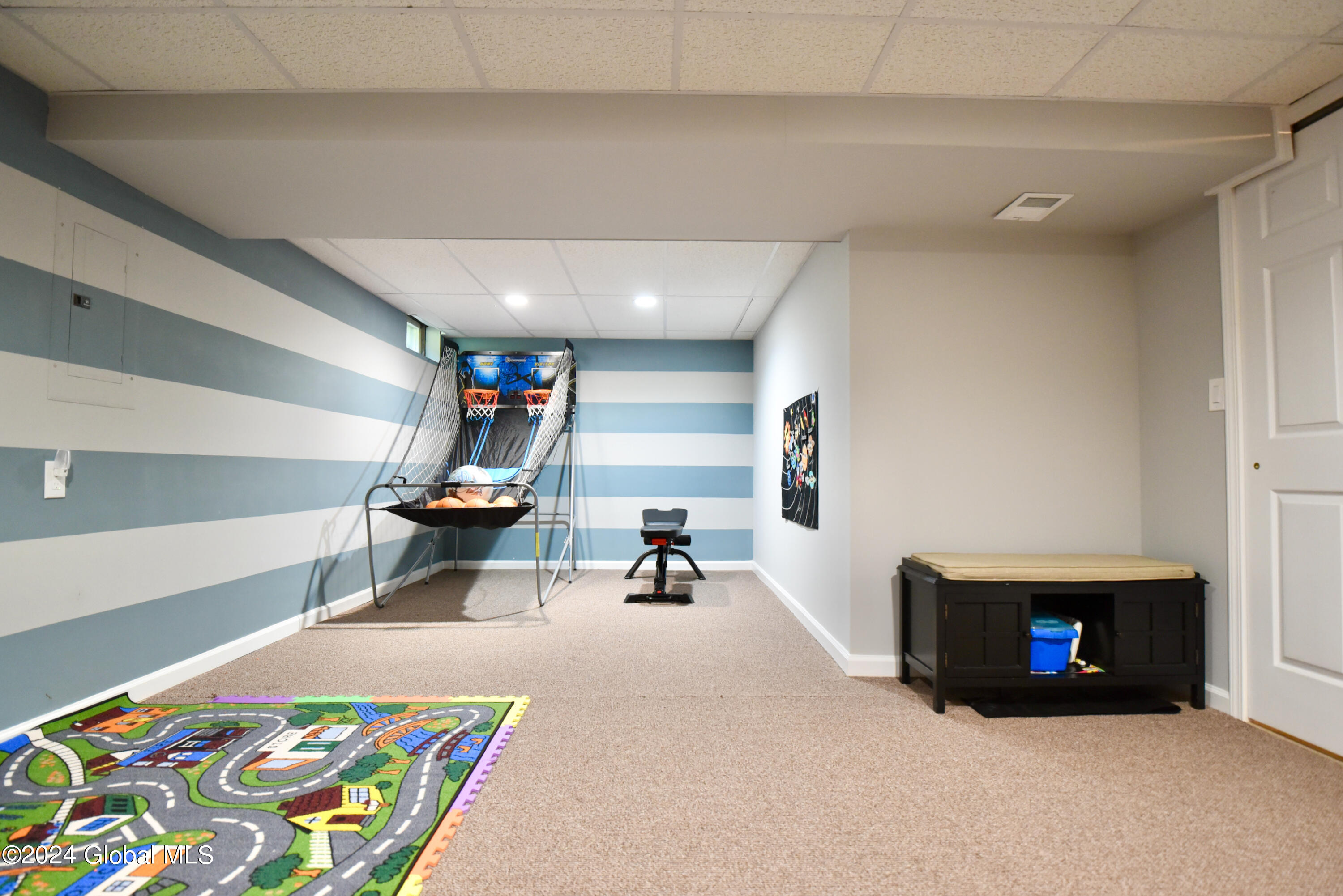 312 Meadowlark Drive