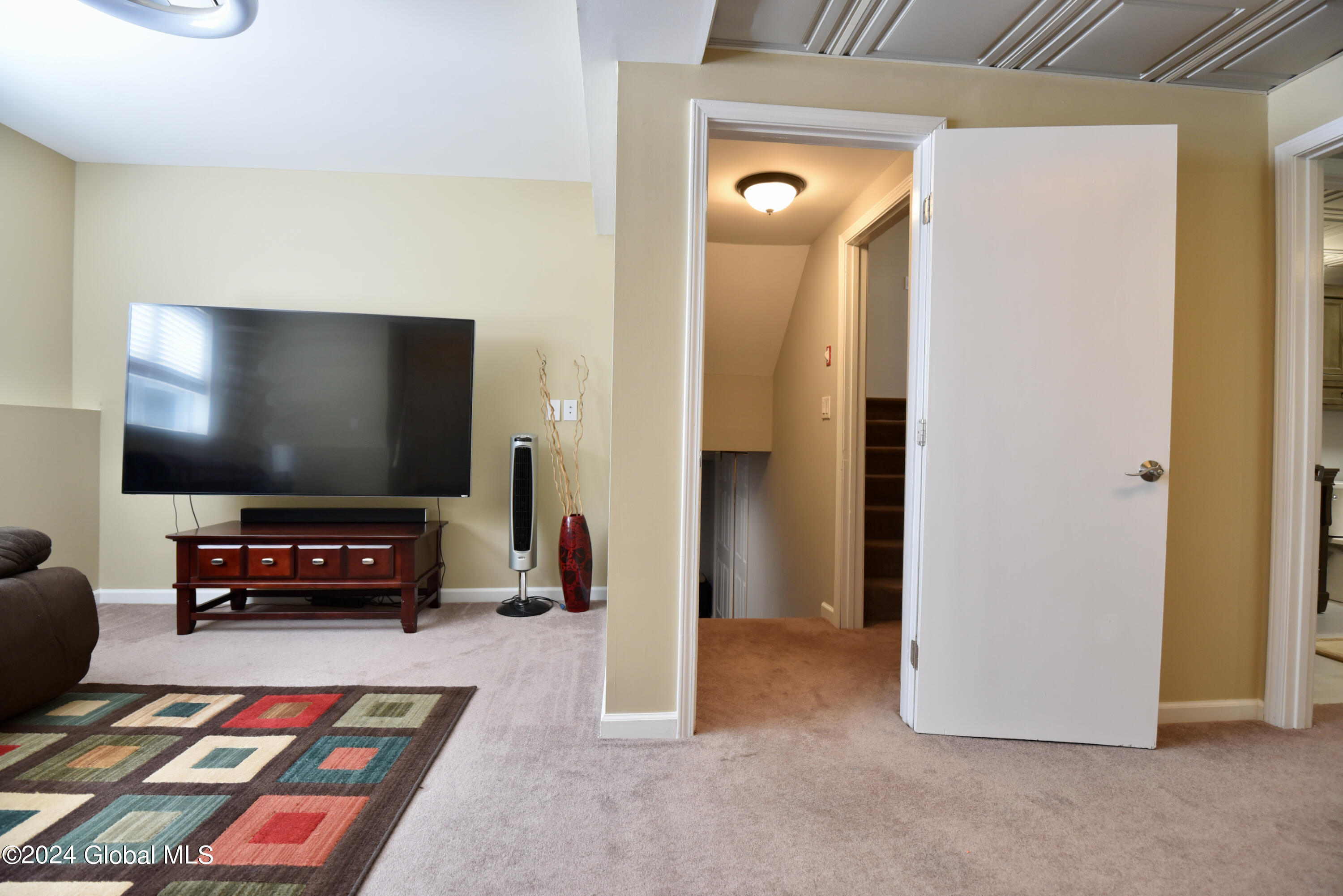 312 Meadowlark Drive