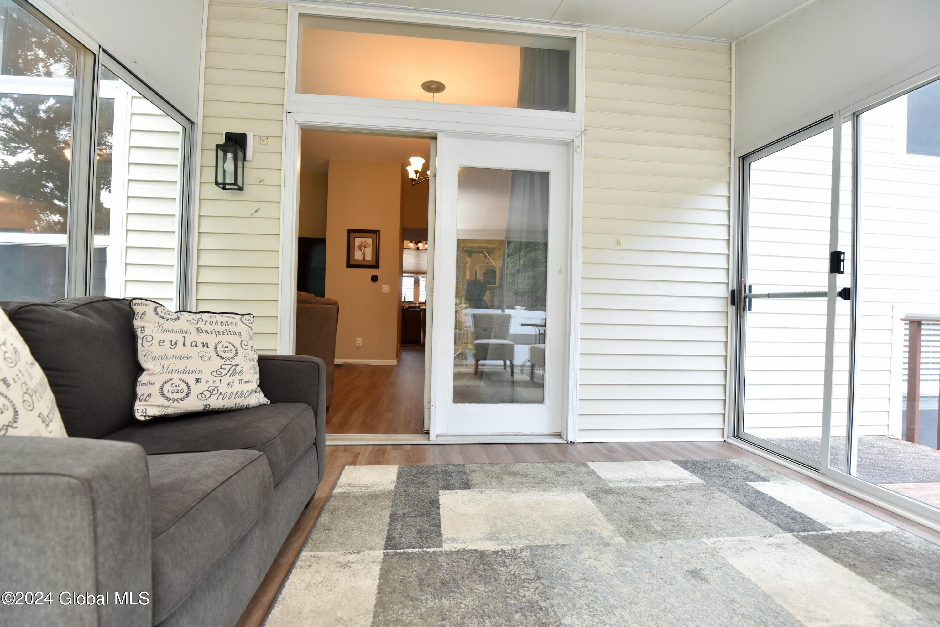 312 Meadowlark Drive