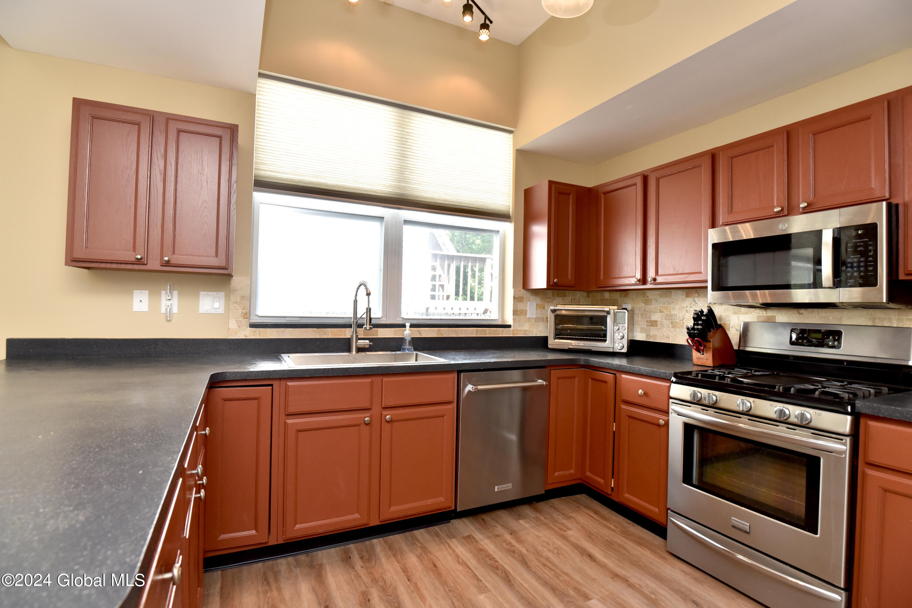 312 Meadowlark Drive