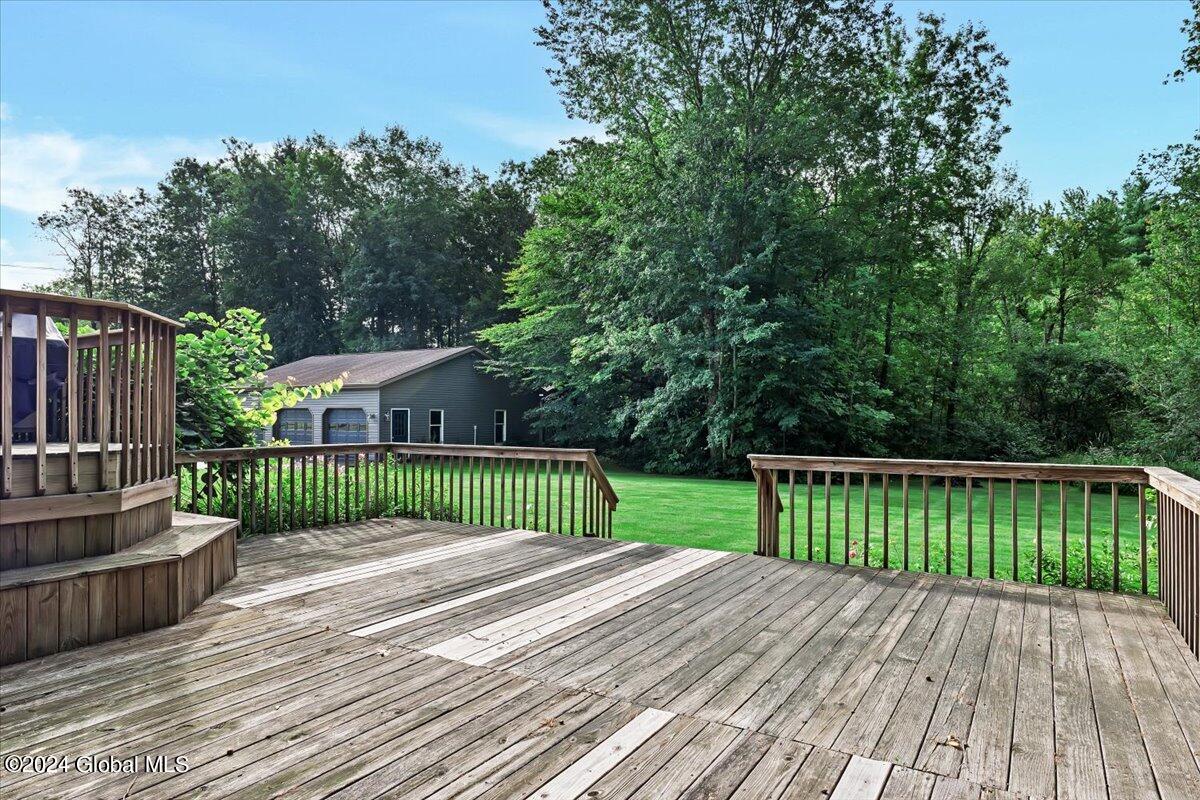 7 Pine Brook Drive