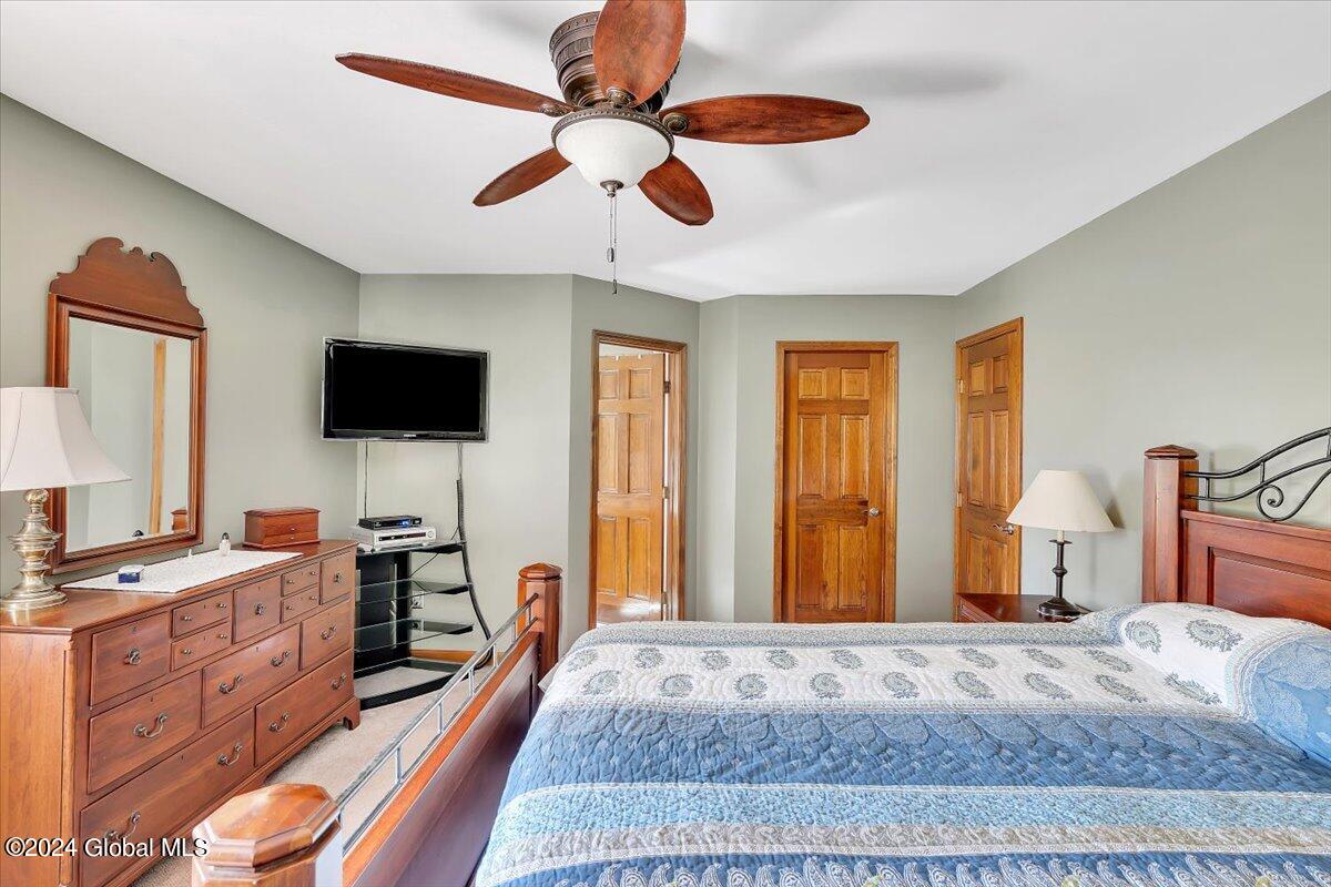 7 Pine Brook Drive