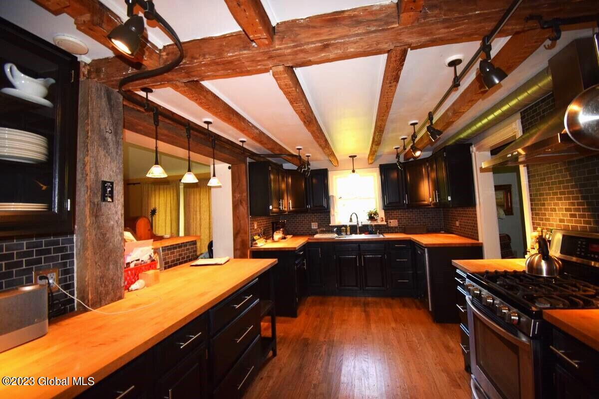 81 Plank Road