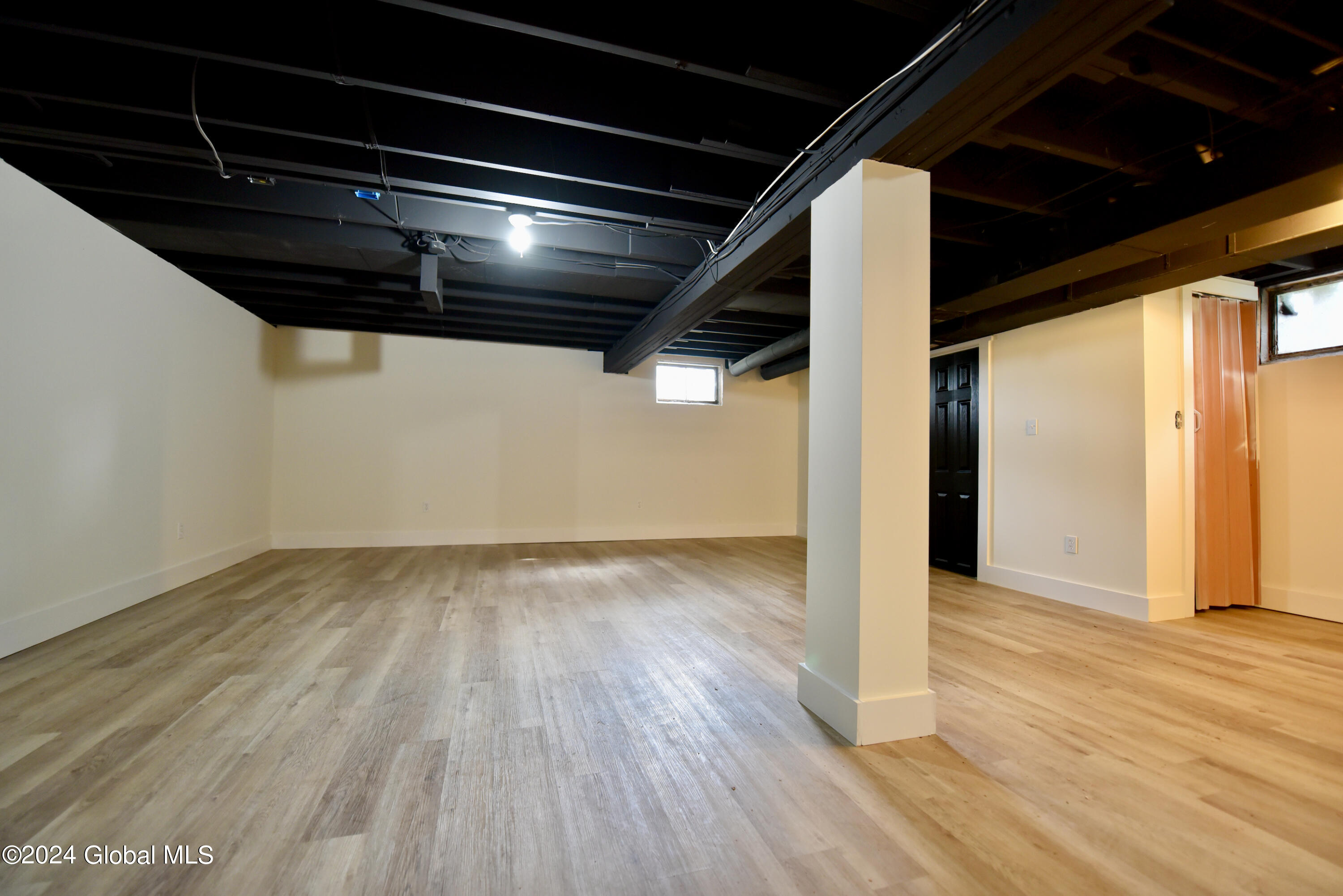 8 Cortland Street
