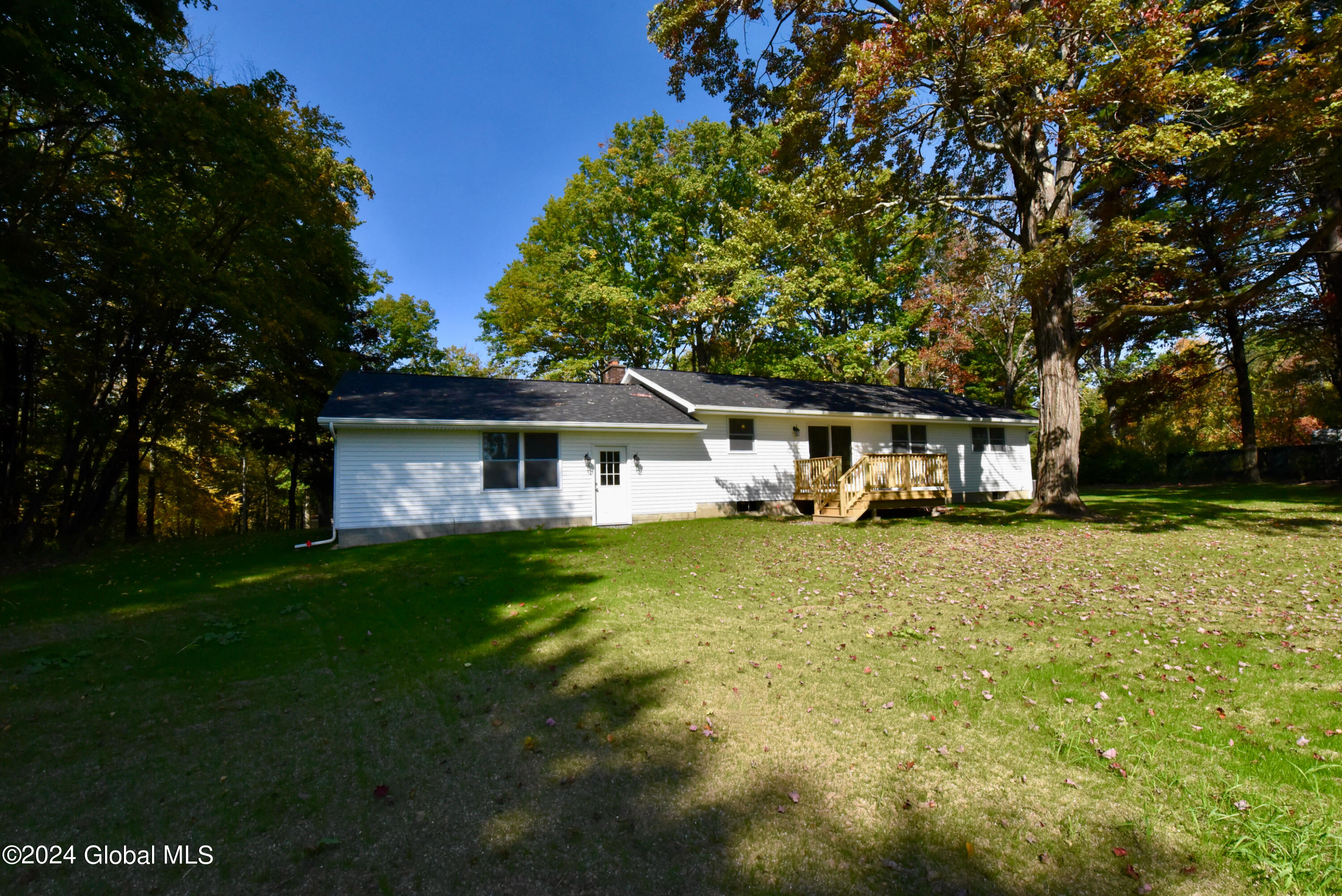 370 Leroux Road