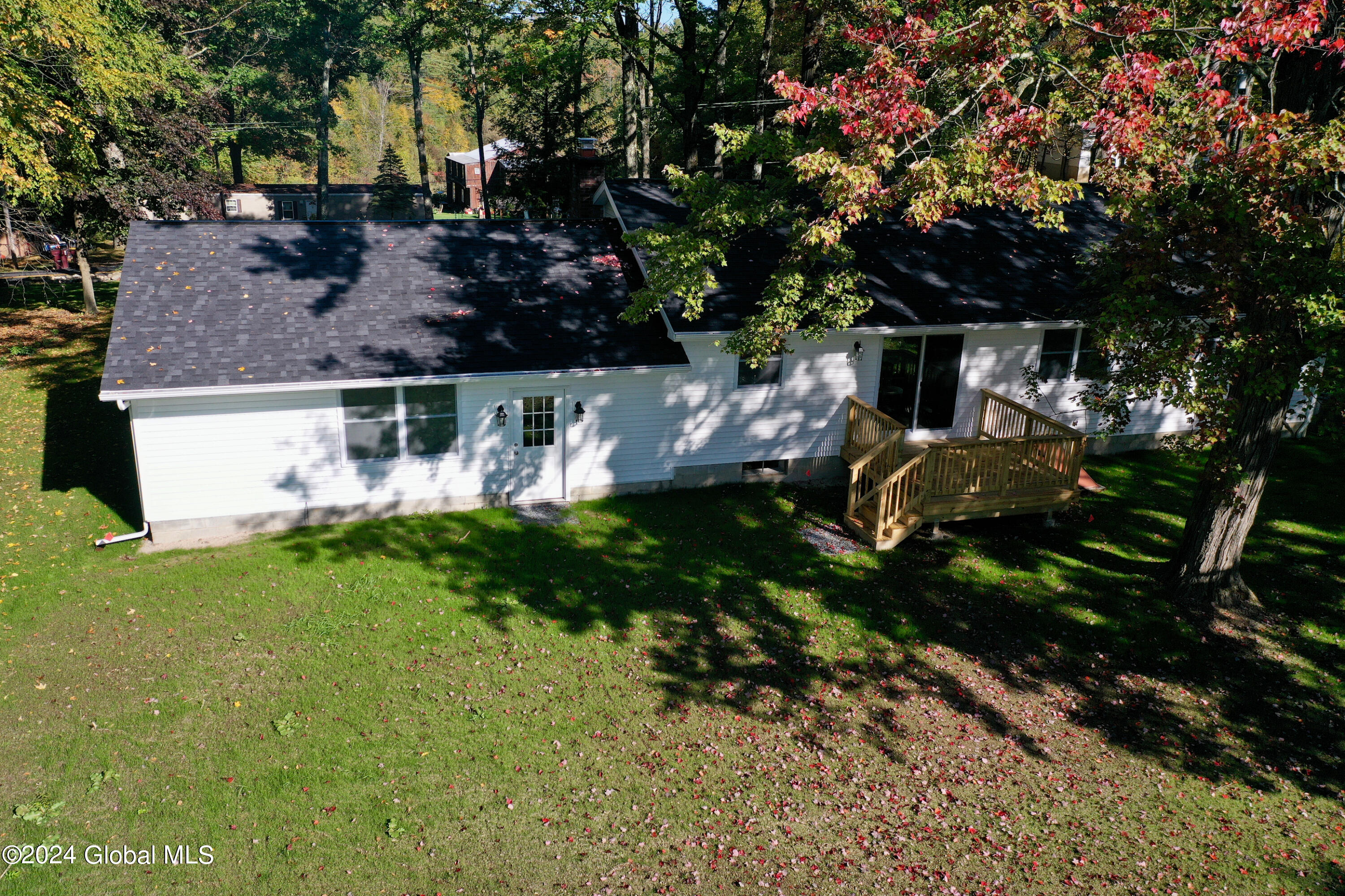 370 Leroux Road