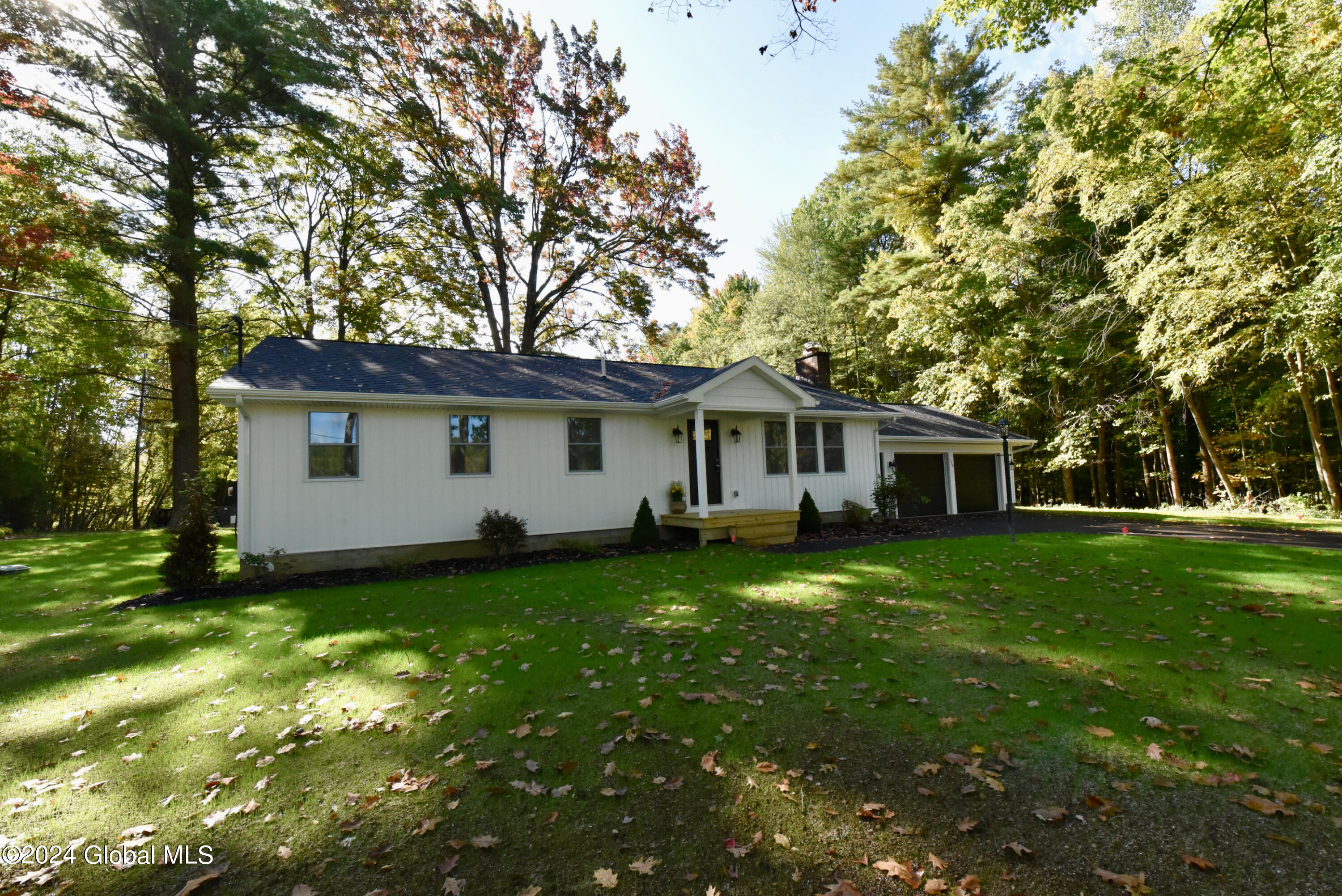 370 Leroux Road