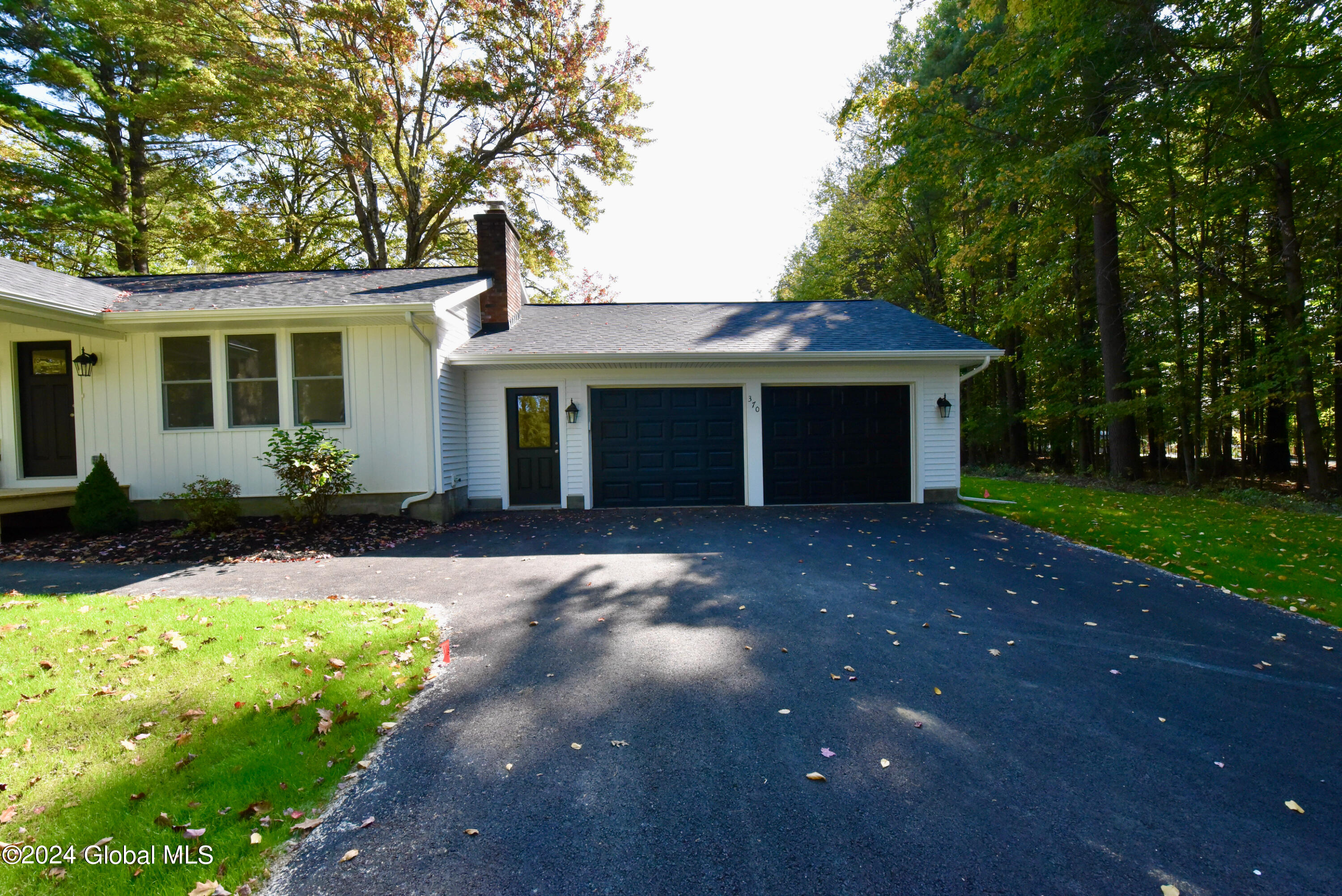 370 Leroux Road