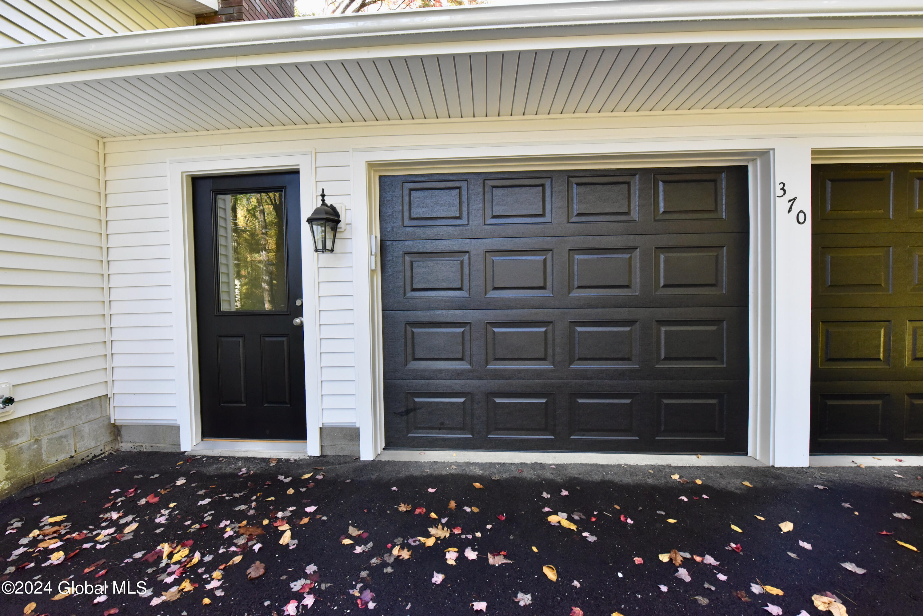 370 Leroux Road