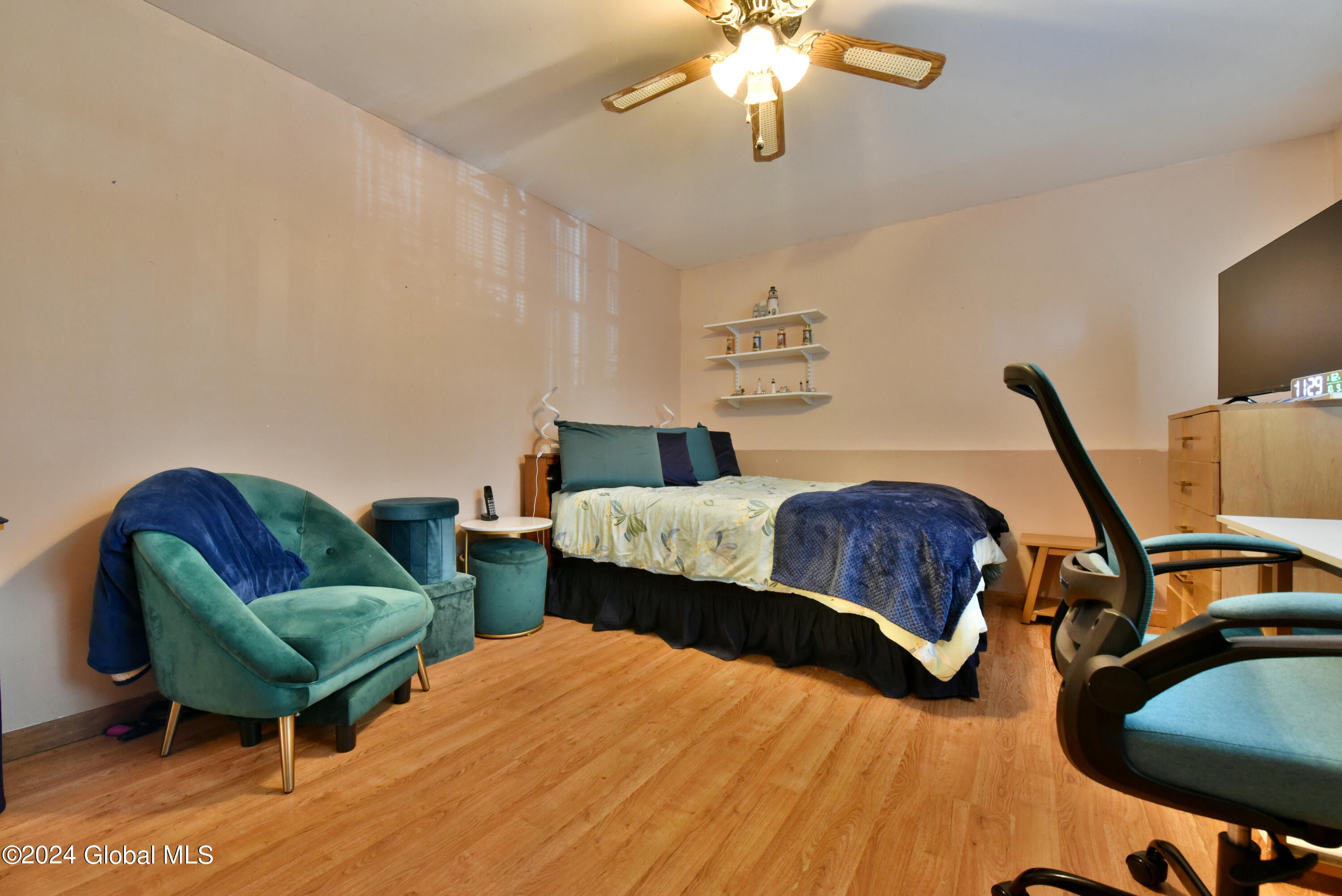 12 Dorrer Avenue