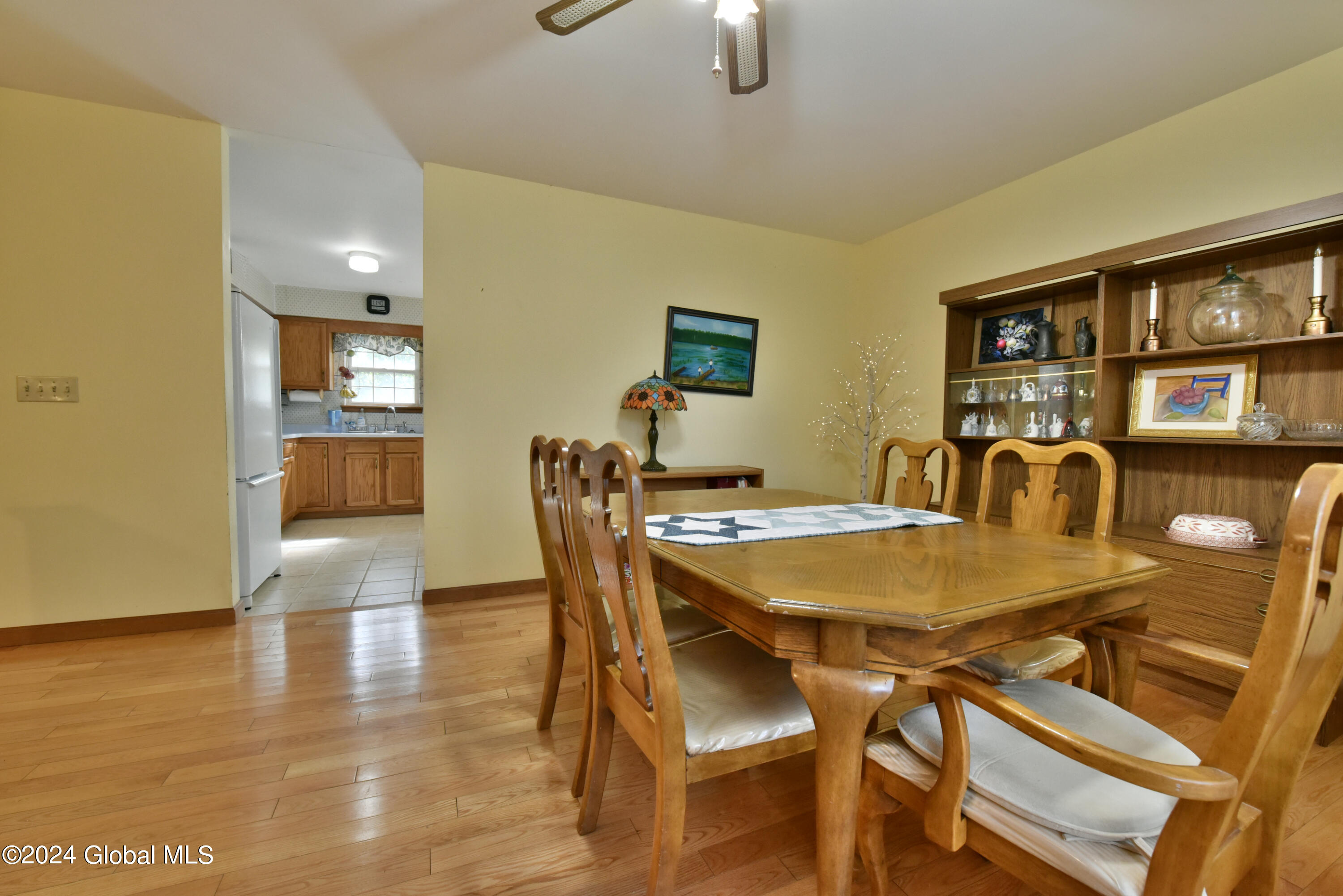 12 Dorrer Avenue