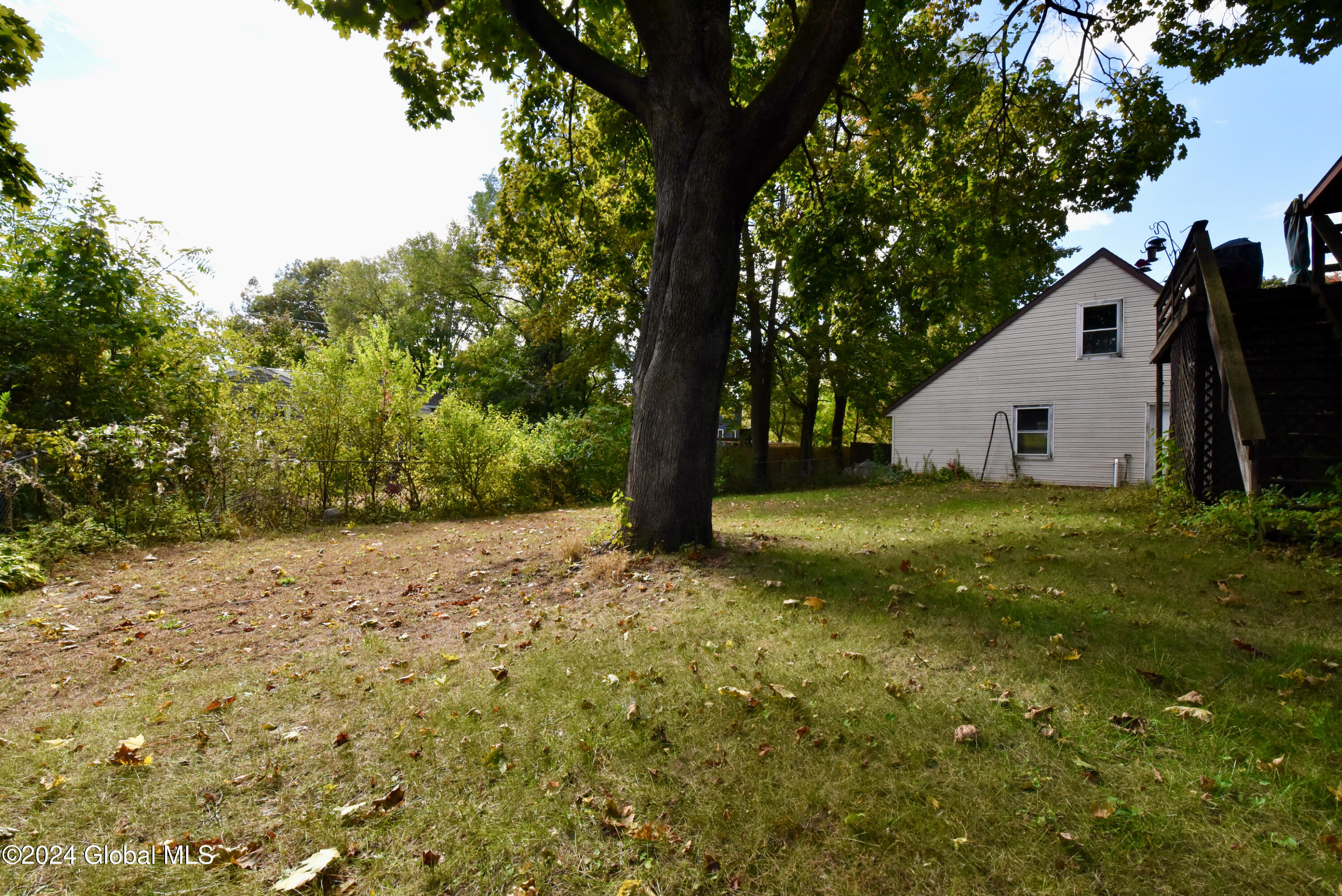 12 Dorrer Avenue